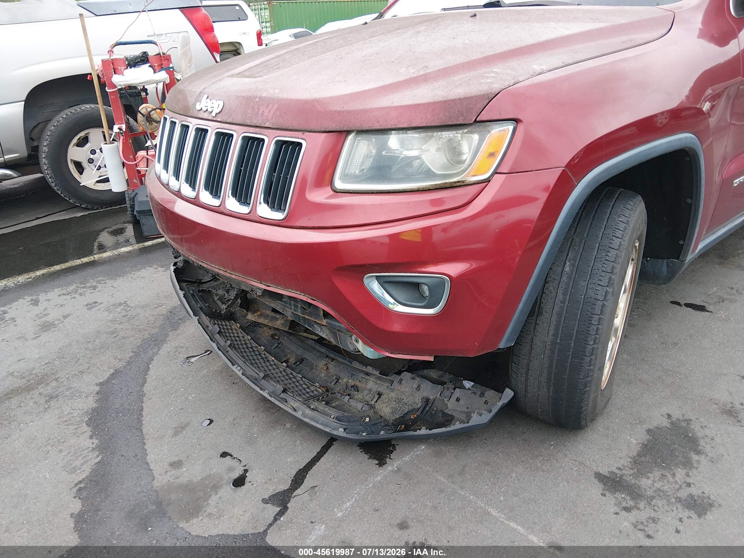 2014 Jeep Grand Cherokee Laredo Red vin: 1C4RJFAG6EC204892