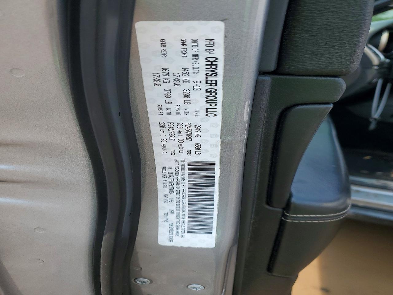 2014 Jeep Grand Cherokee Laredo Silver vin: 1C4RJFAG6EC270004