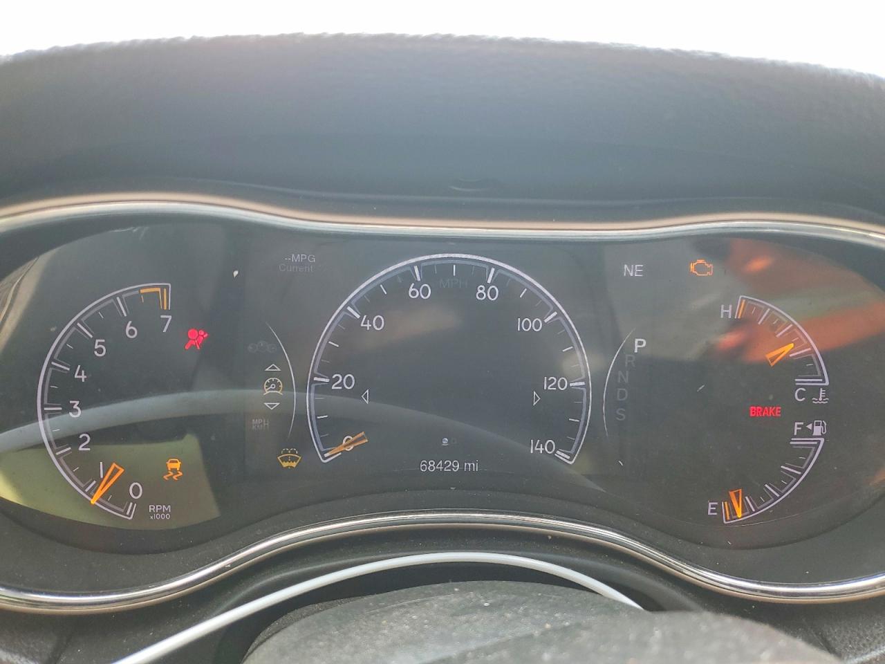 2014 Jeep Grand Cherokee Laredo Silver vin: 1C4RJFAG6EC270004