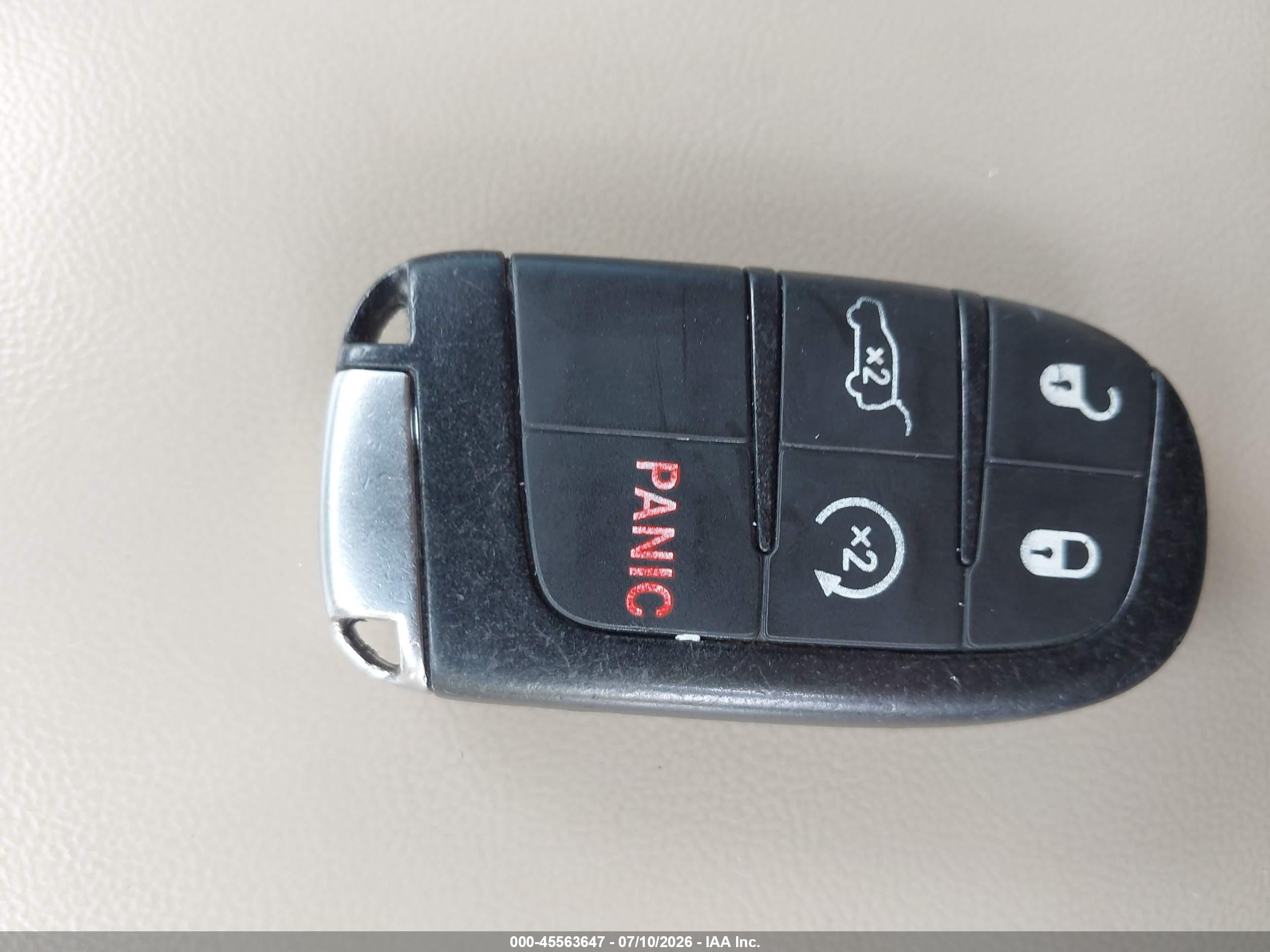 2014 Jeep Grand Cherokee Laredo Silver vin: 1C4RJFAG6EC308198