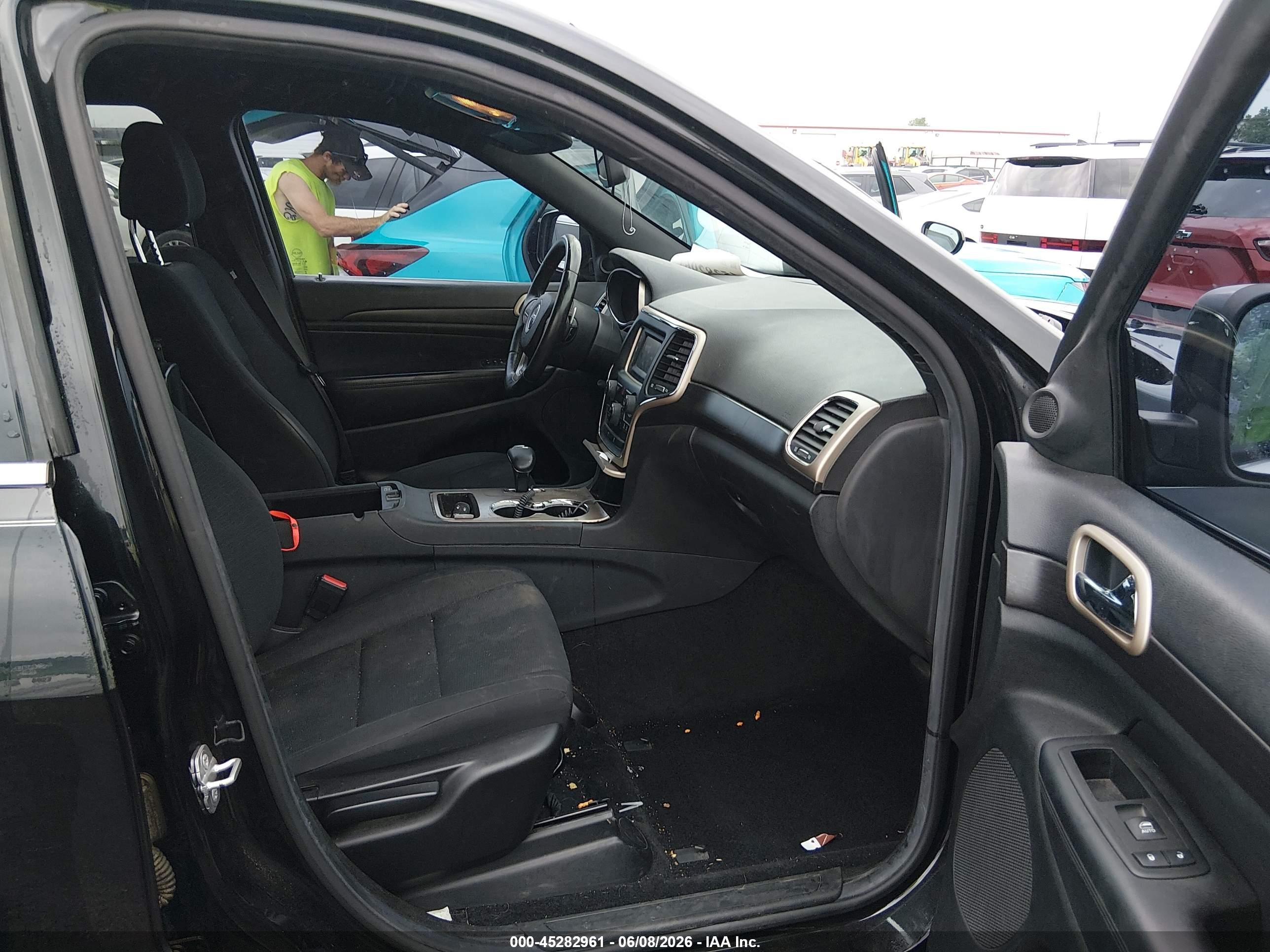 2014 Jeep Grand Cherokee Laredo Black vin: 1C4RJFAG6EC384049