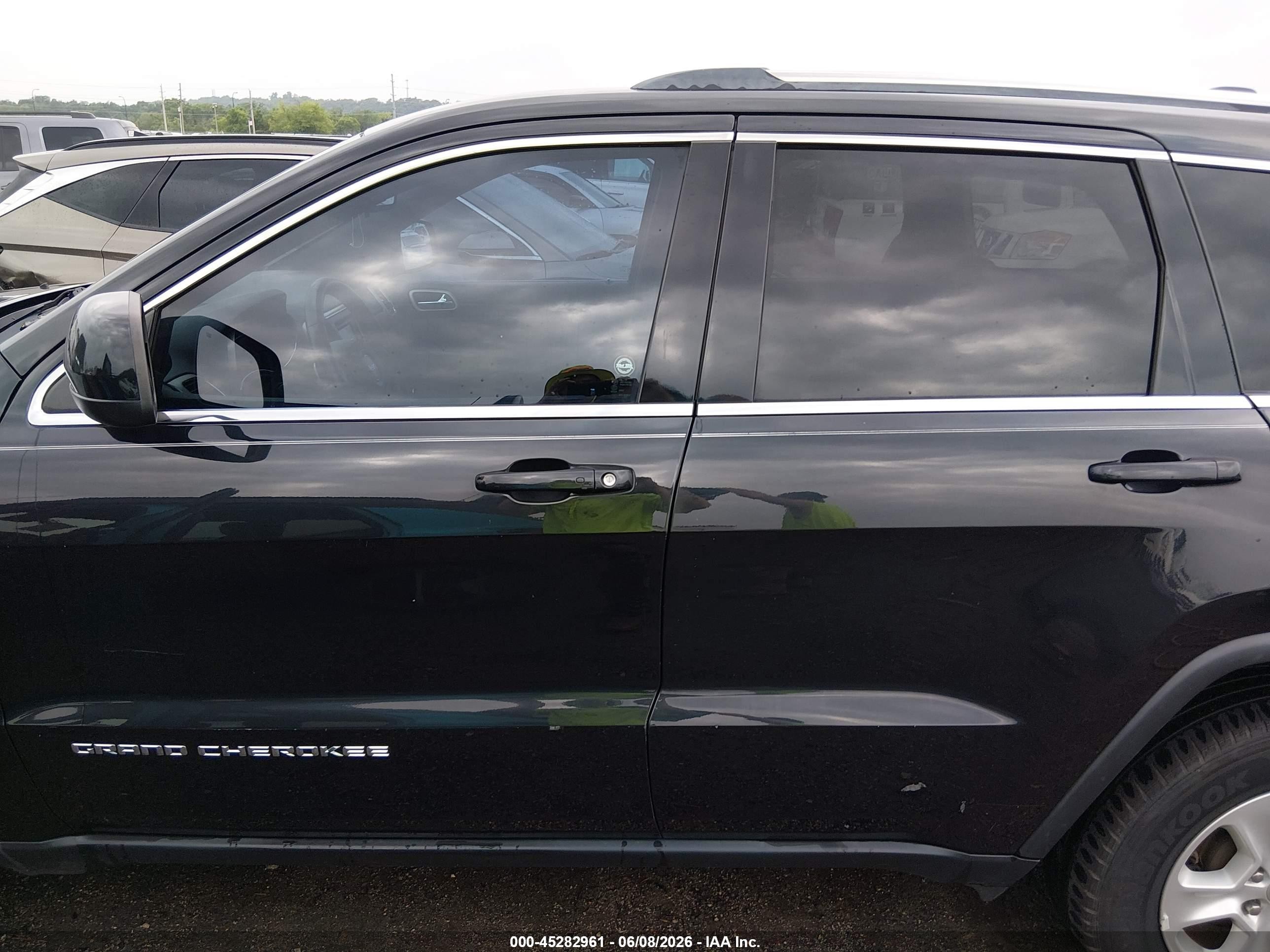 2014 Jeep Grand Cherokee Laredo Black vin: 1C4RJFAG6EC384049