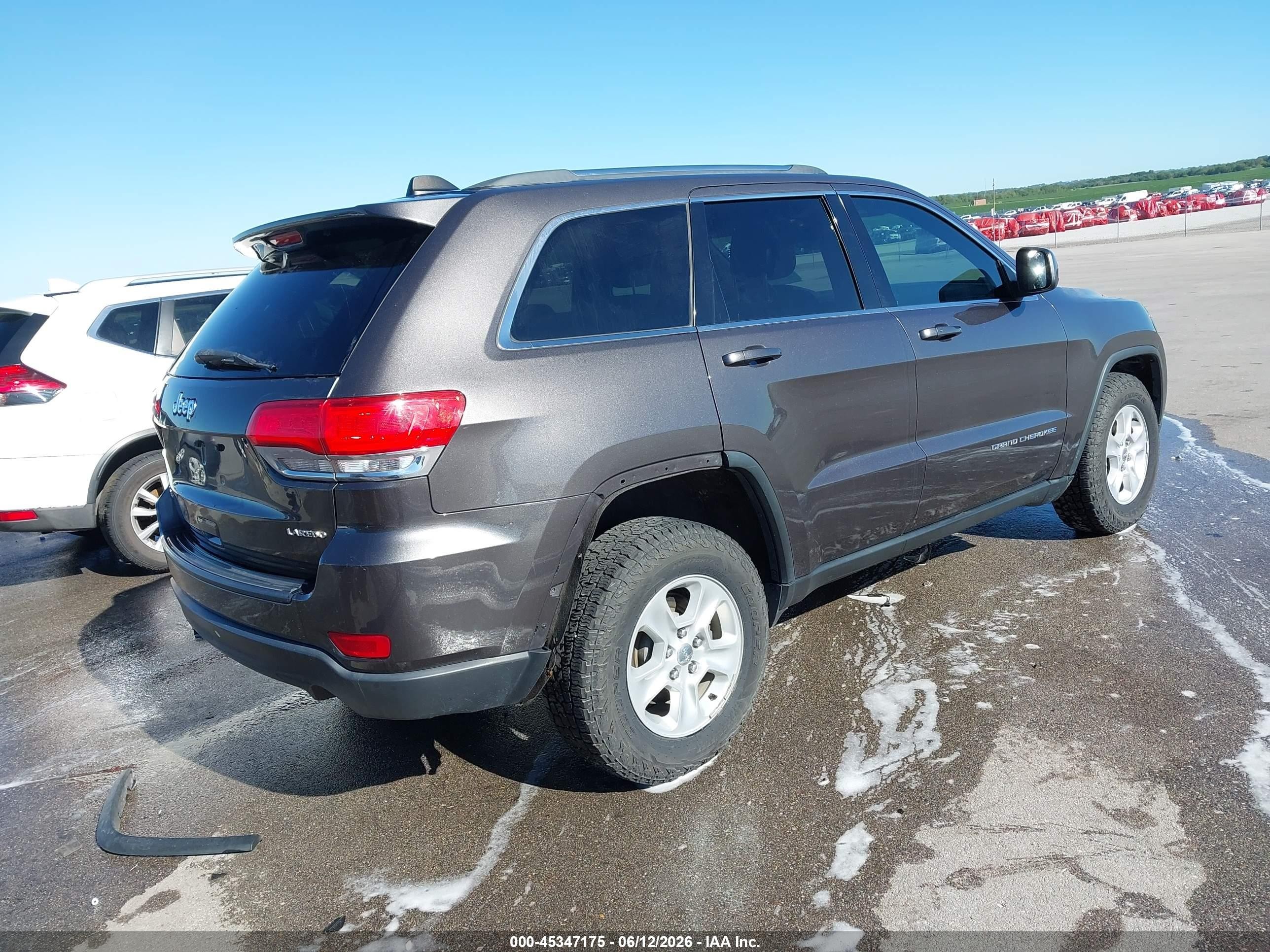 2014 Jeep Grand Cherokee Laredo Gray vin: 1C4RJFAG6EC430639