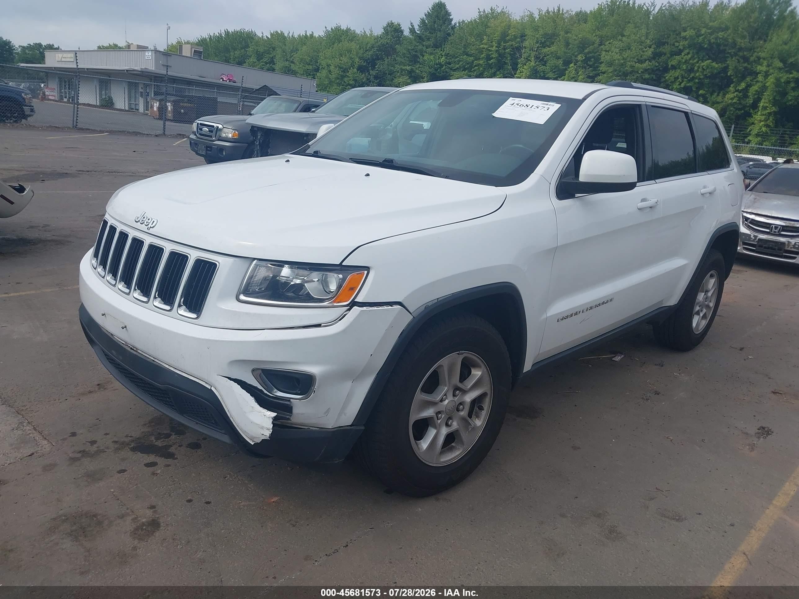2014 Jeep Grand Cherokee Laredo White vin: 1C4RJFAG6EC466217
