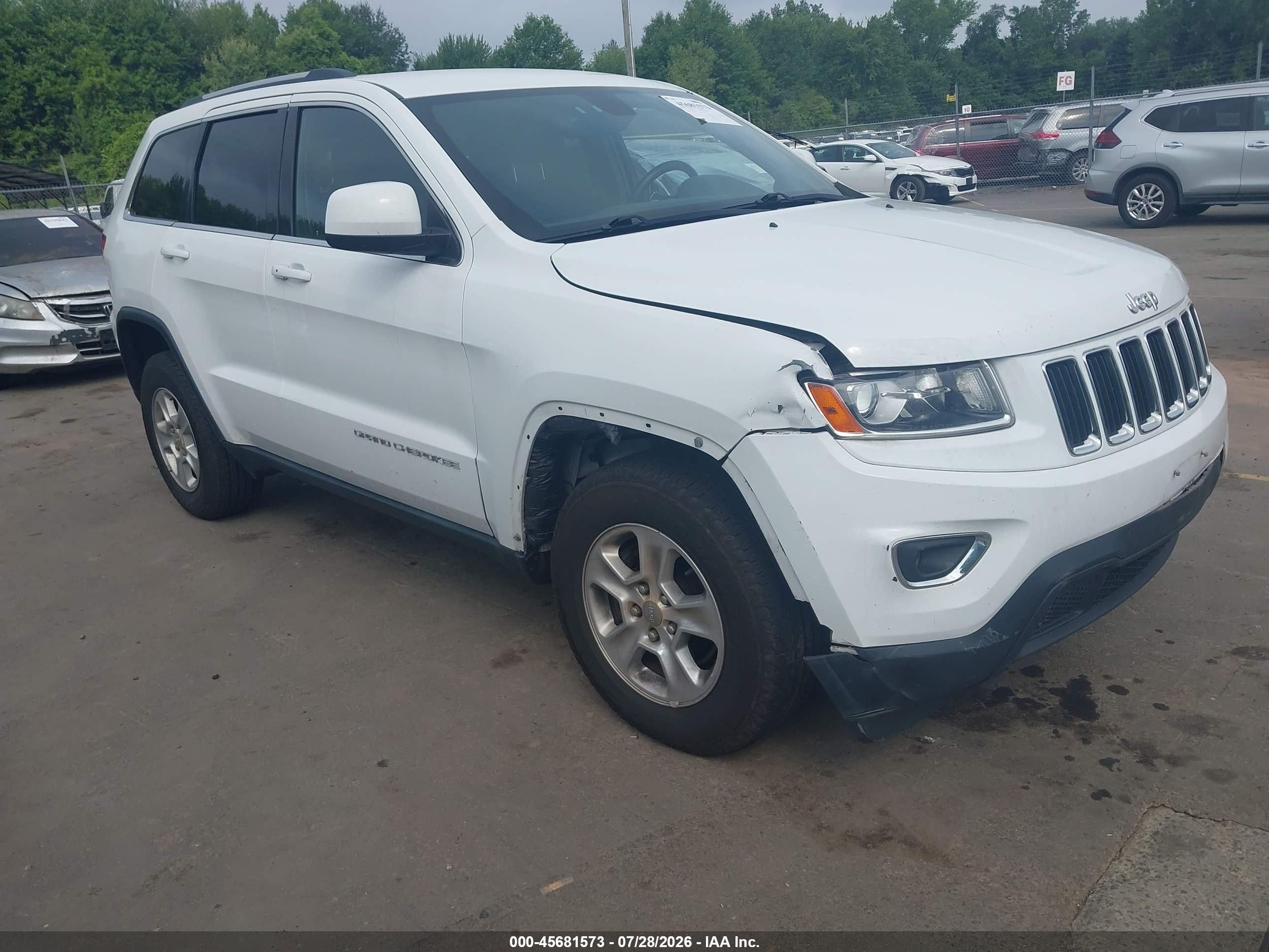 2014 Jeep Grand Cherokee Laredo White vin: 1C4RJFAG6EC466217