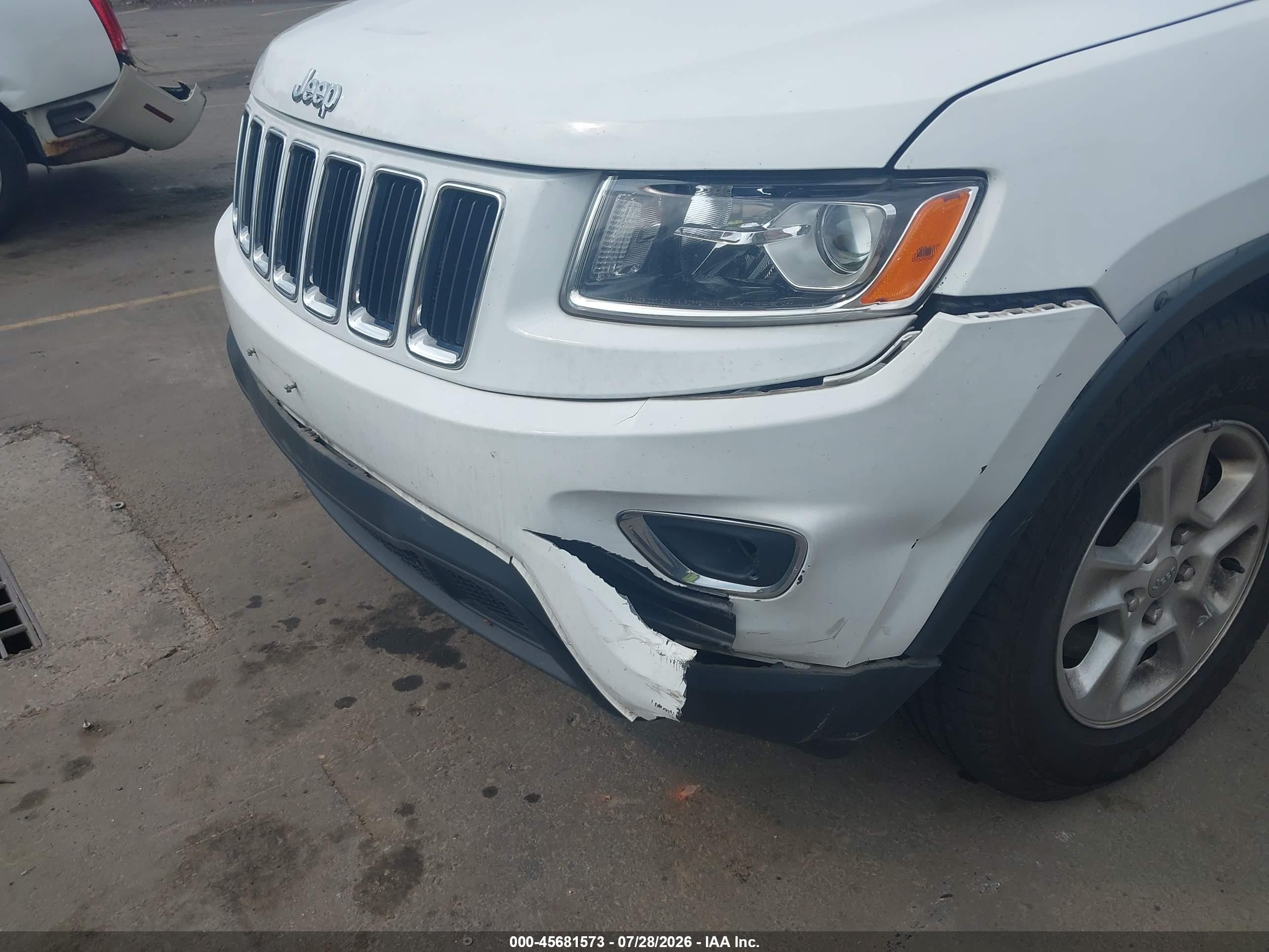 2014 Jeep Grand Cherokee Laredo White vin: 1C4RJFAG6EC466217