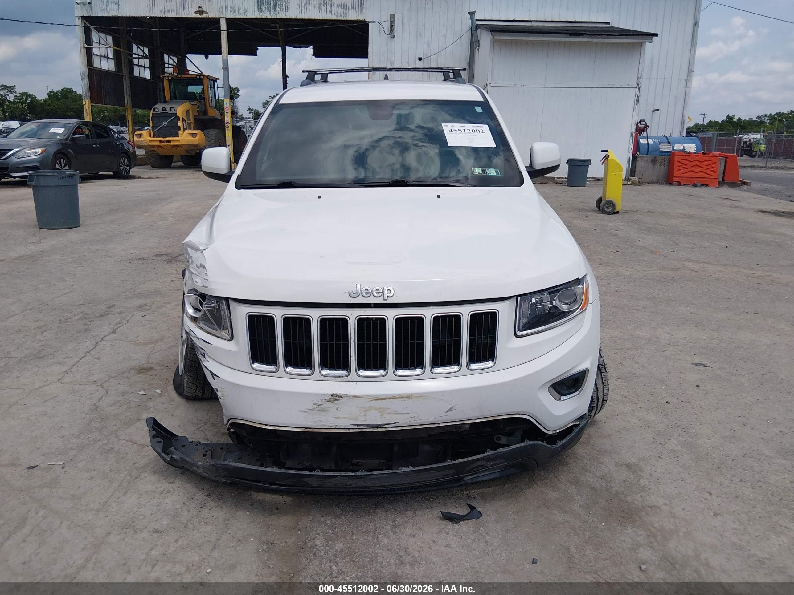 2014 Jeep Grand Cherokee Laredo White vin: 1C4RJFAG6EC474009