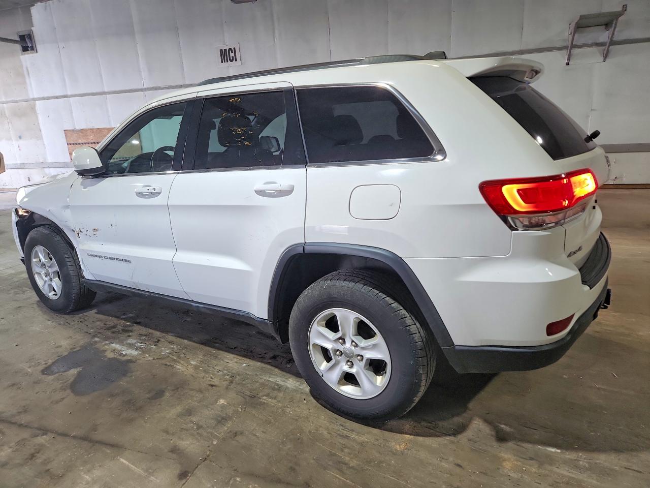 2014 Jeep Grand Cherokee Laredo White vin: 1C4RJFAG6EC516663