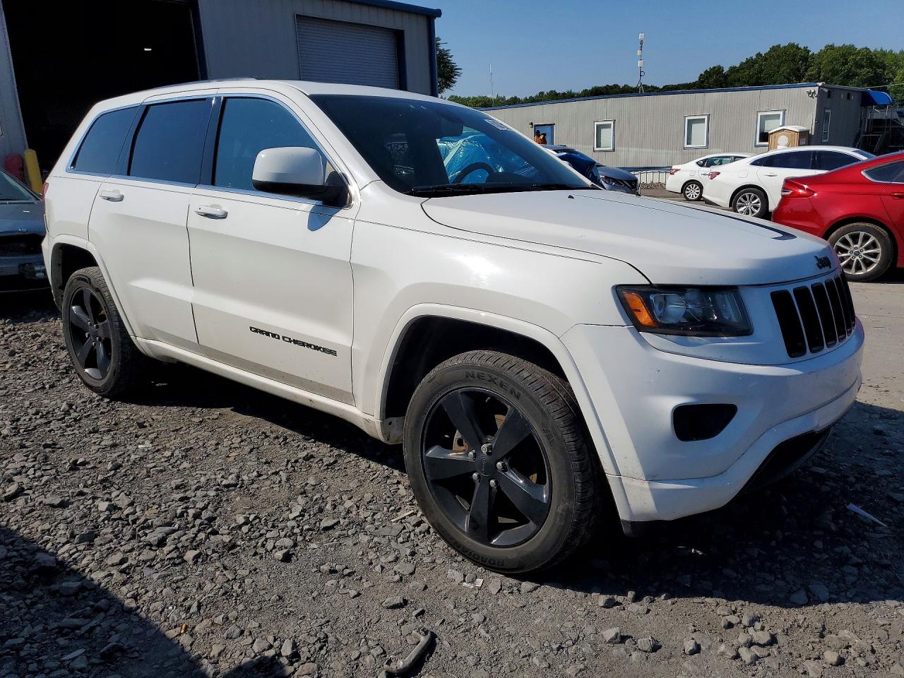 2015 Jeep Grand Cherokee Laredo White vin: 1C4RJFAG6FC150205