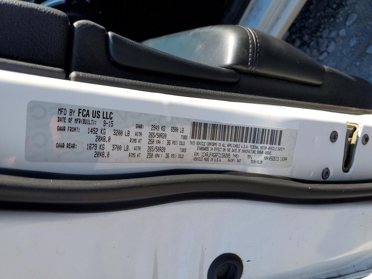 2015 Jeep Grand Cherokee Laredo White vin: 1C4RJFAG6FC150205