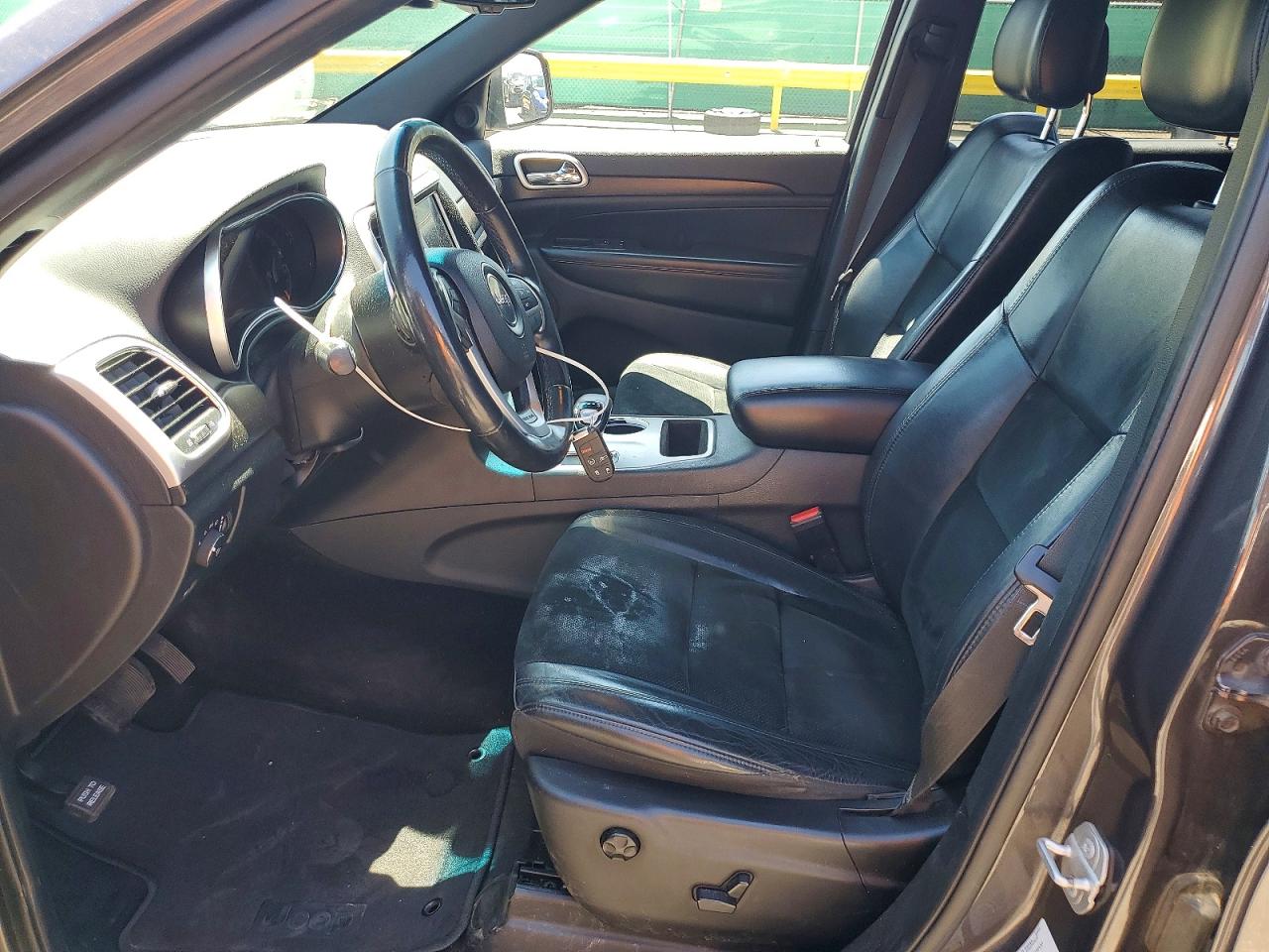 2015 Jeep Grand Cherokee Laredo Gray vin: 1C4RJFAG6FC158210
