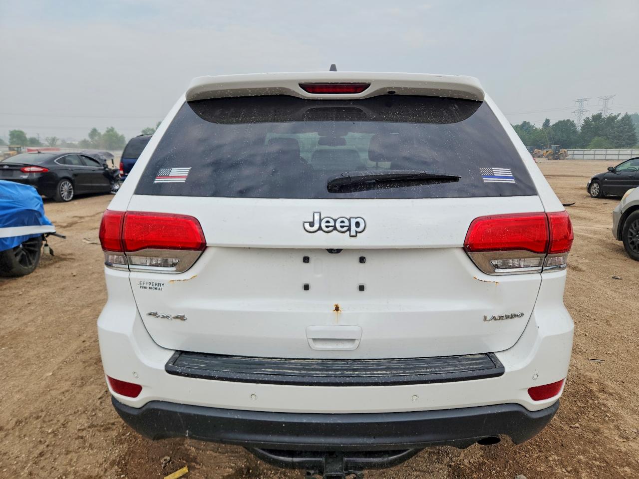 2015 Jeep Grand Cherokee Laredo White vin: 1C4RJFAG6FC209995