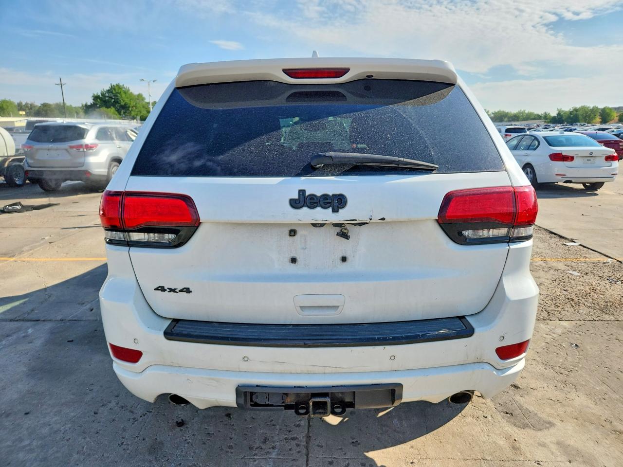 2015 Jeep Grand Cherokee Laredo White vin: 1C4RJFAG6FC225176