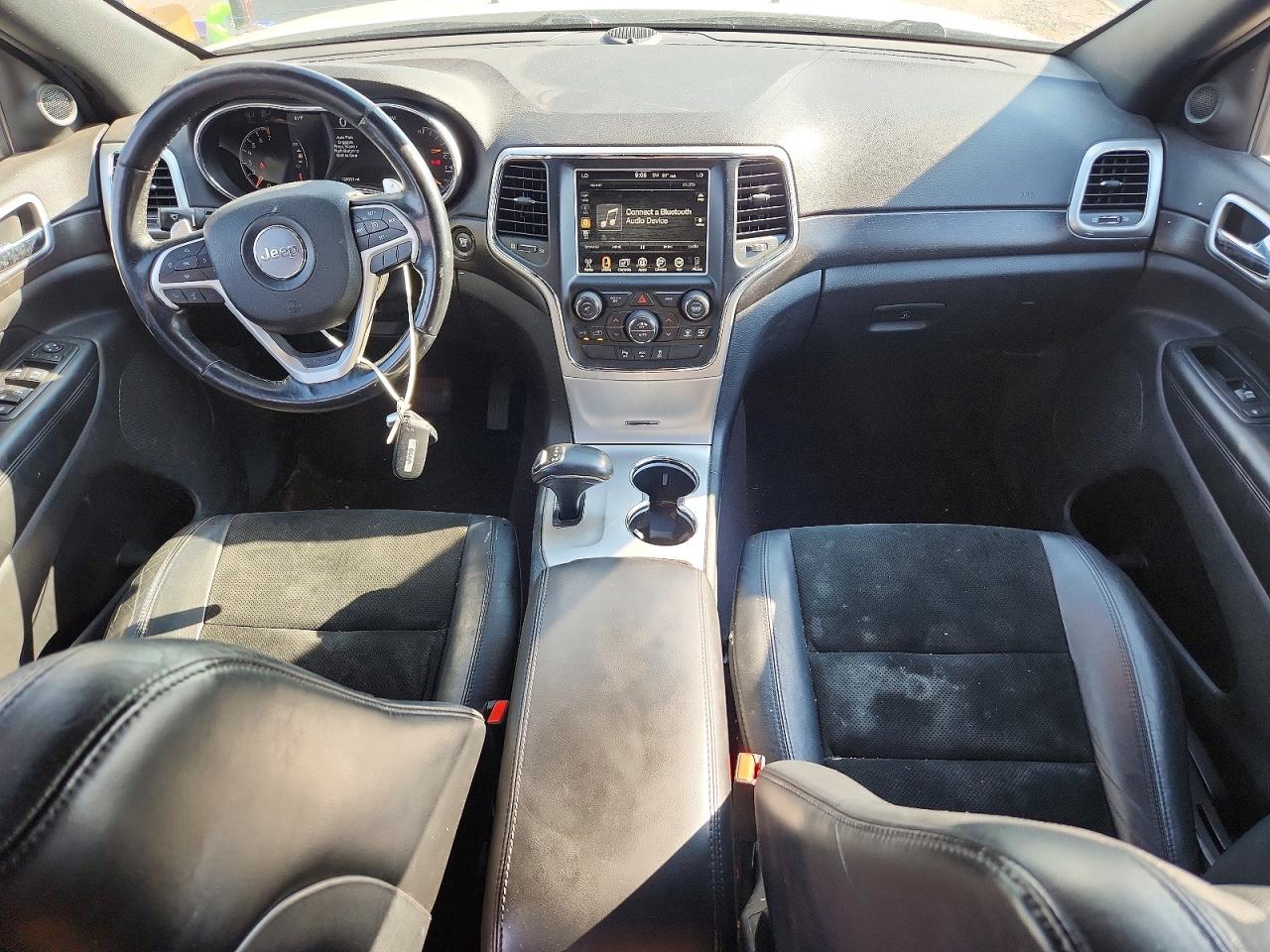 2015 Jeep Grand Cherokee Laredo White vin: 1C4RJFAG6FC225176
