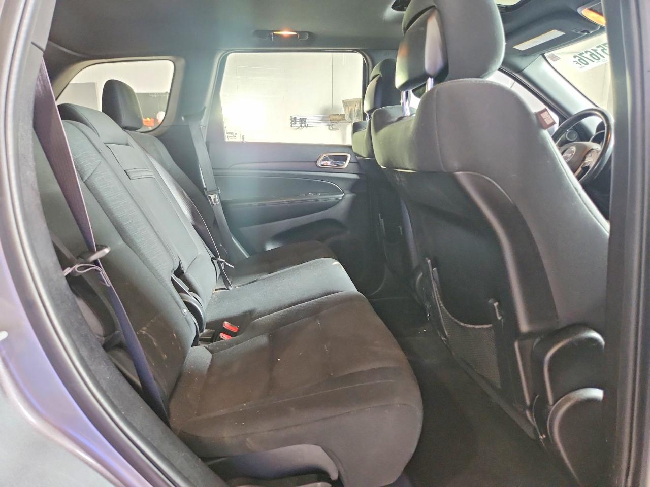 2015 Jeep Grand Cherokee Laredo Серебряный vin: 1C4RJFAG6FC244097