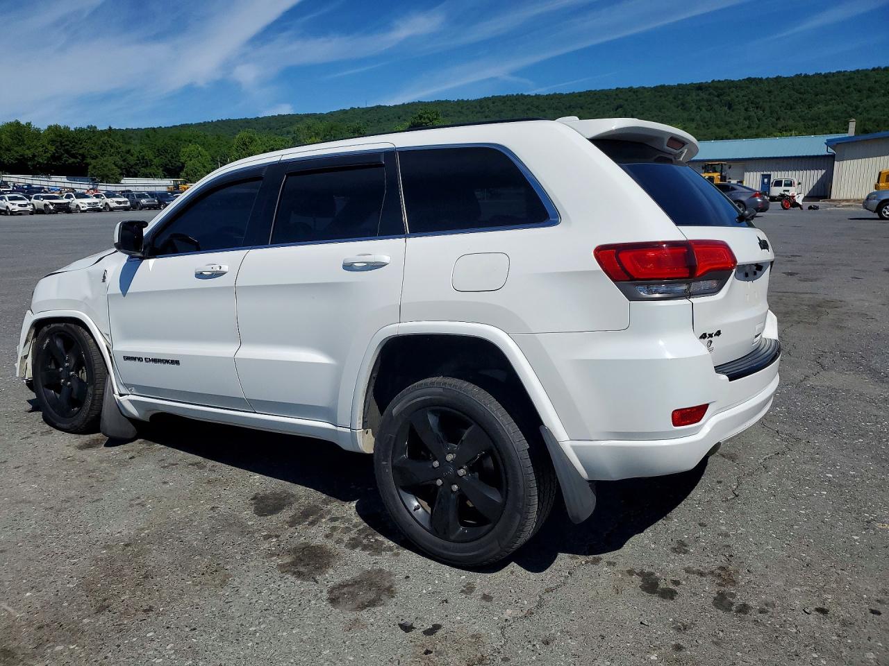 2015 Jeep Grand Cherokee Laredo White vin: 1C4RJFAG6FC605098