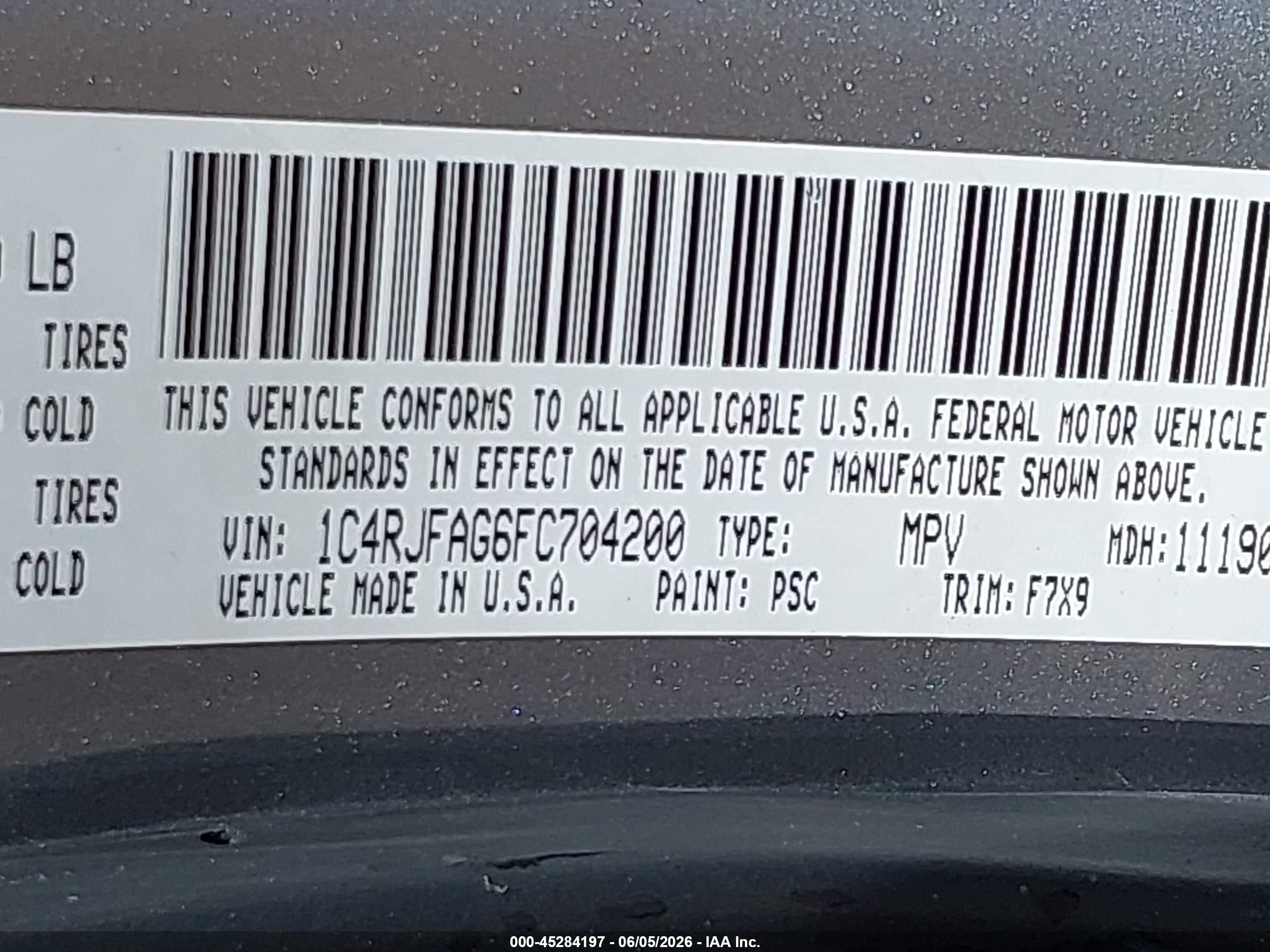 2015 Jeep Grand Cherokee Laredo Gray vin: 1C4RJFAG6FC704200