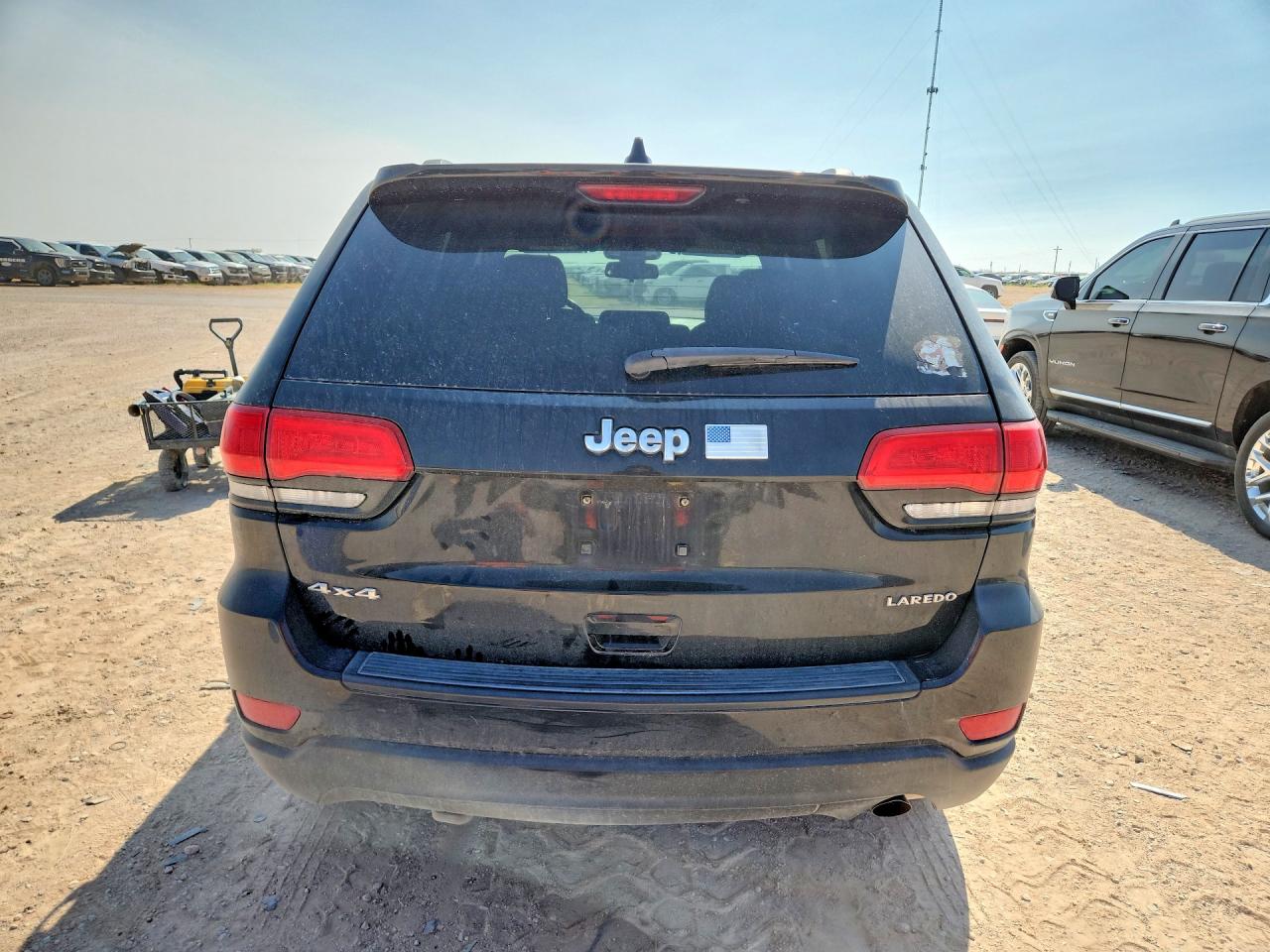 2015 Jeep Grand Cherokee Laredo Black vin: 1C4RJFAG6FC737956