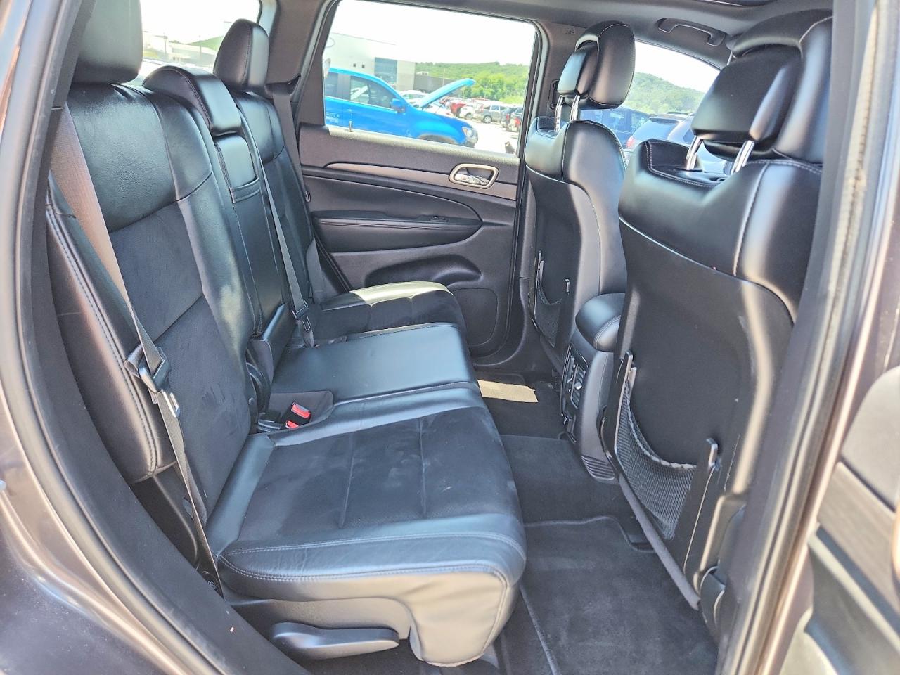2015 Jeep Grand Cherokee Laredo Gray vin: 1C4RJFAG6FC759794