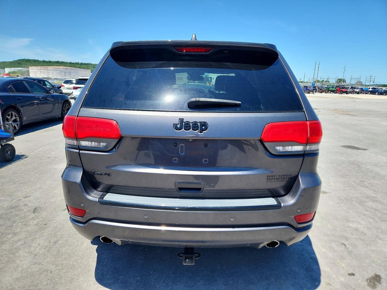 2015 Jeep Grand Cherokee Laredo Gray vin: 1C4RJFAG6FC759794