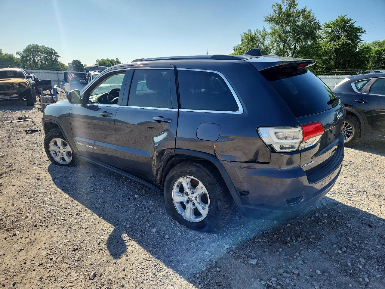 2015 Jeep Grand Cherokee Laredo Gray vin: 1C4RJFAG6FC786266