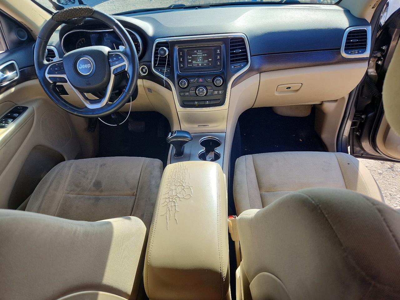 2015 Jeep Grand Cherokee Laredo Gray vin: 1C4RJFAG6FC786266