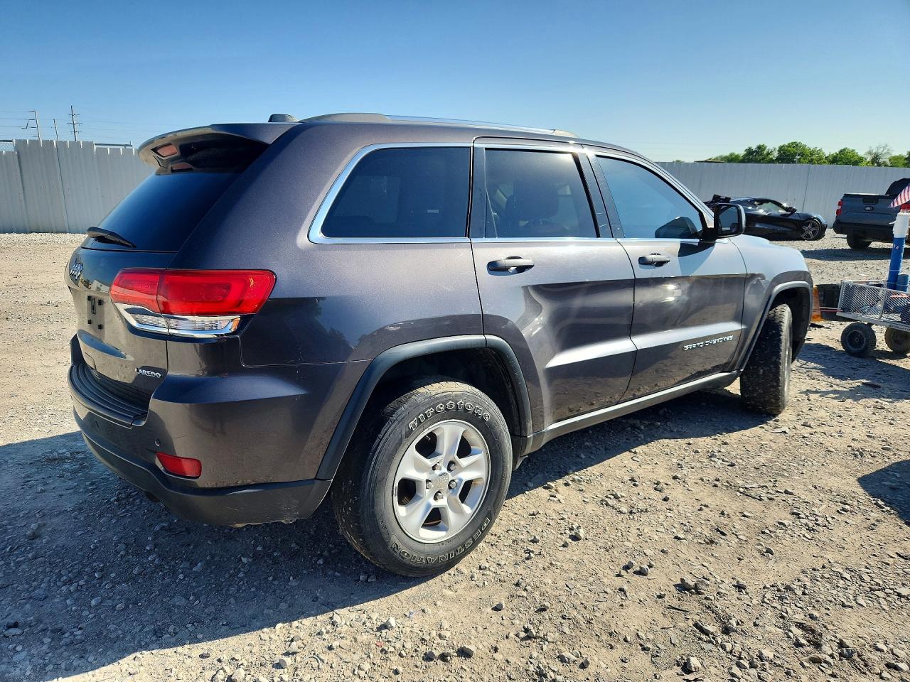 2015 Jeep Grand Cherokee Laredo Gray vin: 1C4RJFAG6FC786266