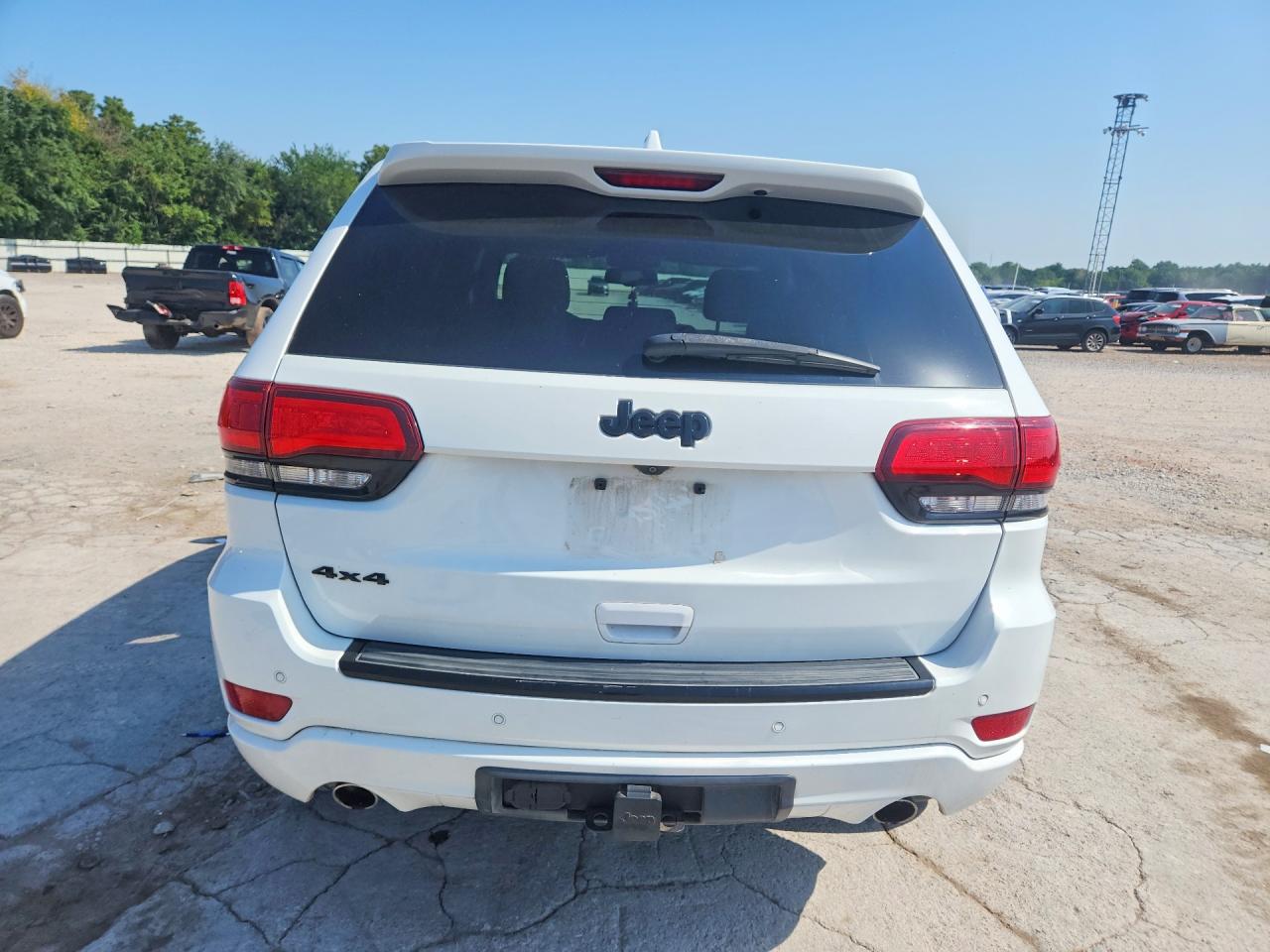 2015 Jeep Grand Cherokee Laredo White vin: 1C4RJFAG6FC852959