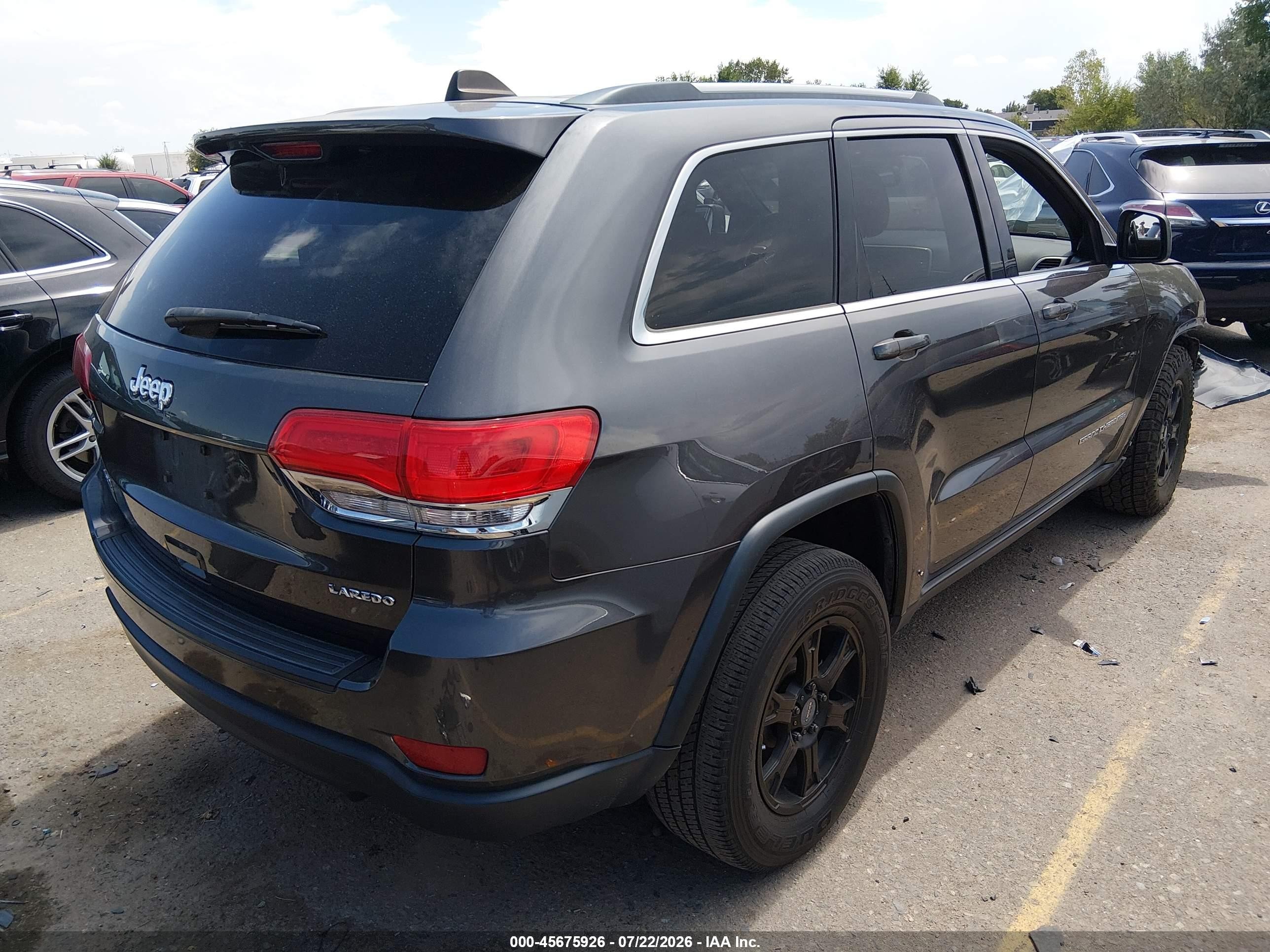 2015 Jeep Grand Cherokee Laredo Silver vin: 1C4RJFAG6FC874847