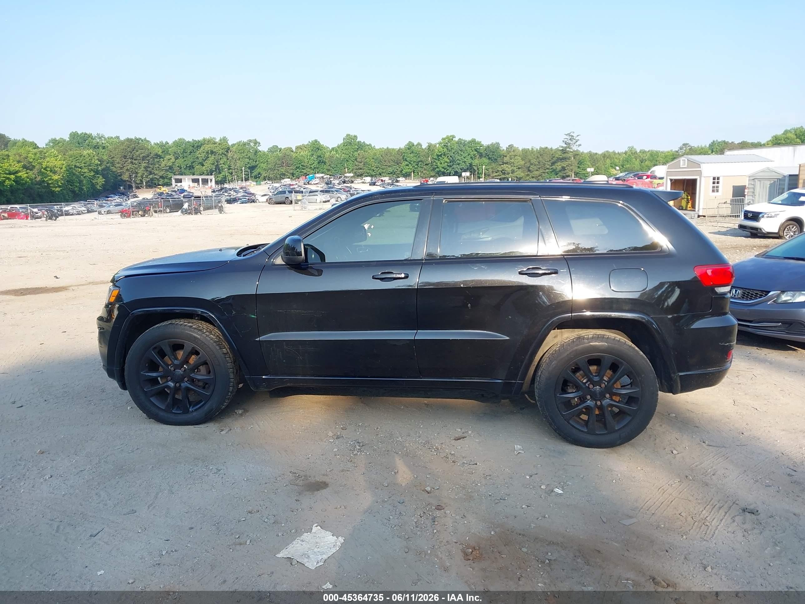 2017 Jeep Grand Cherokee Altitude 4x4 Black vin: 1C4RJFAG6HC815302
