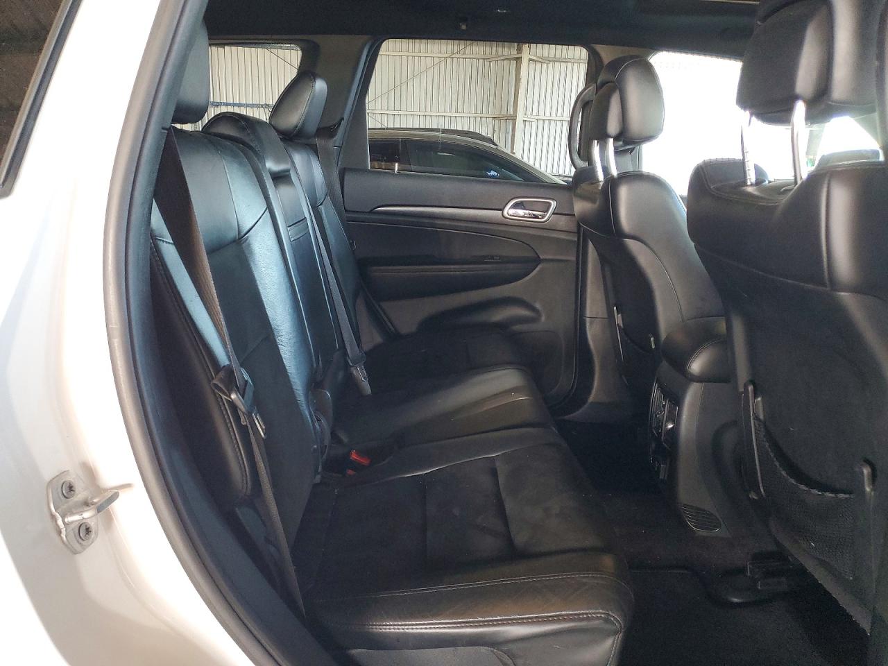 2018 Jeep Grand Cherokee White vin: 1C4RJFAG6JC486882