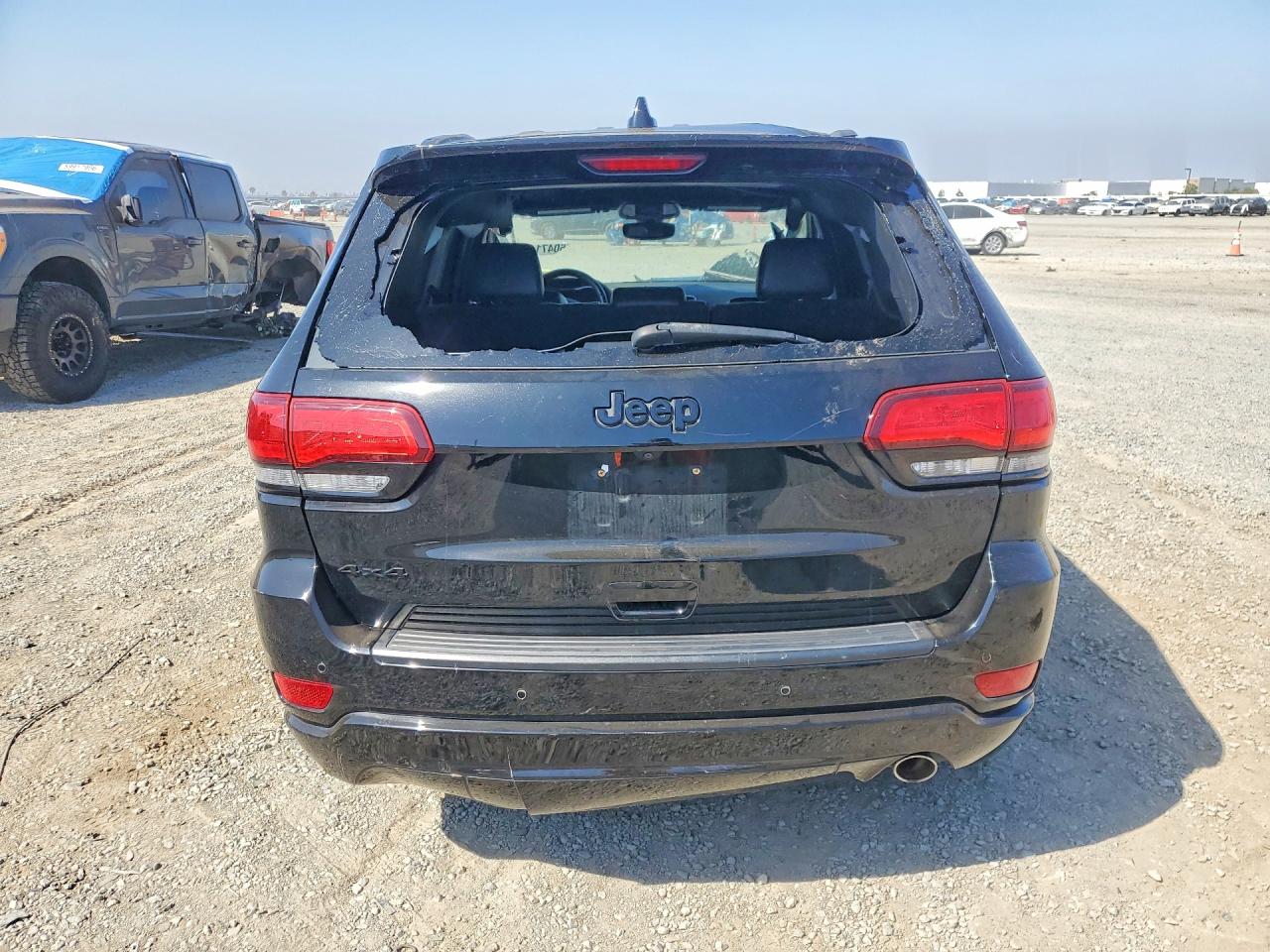 2019 Jeep Grand Cherokee Laredo Black vin: 1C4RJFAG6KC564935