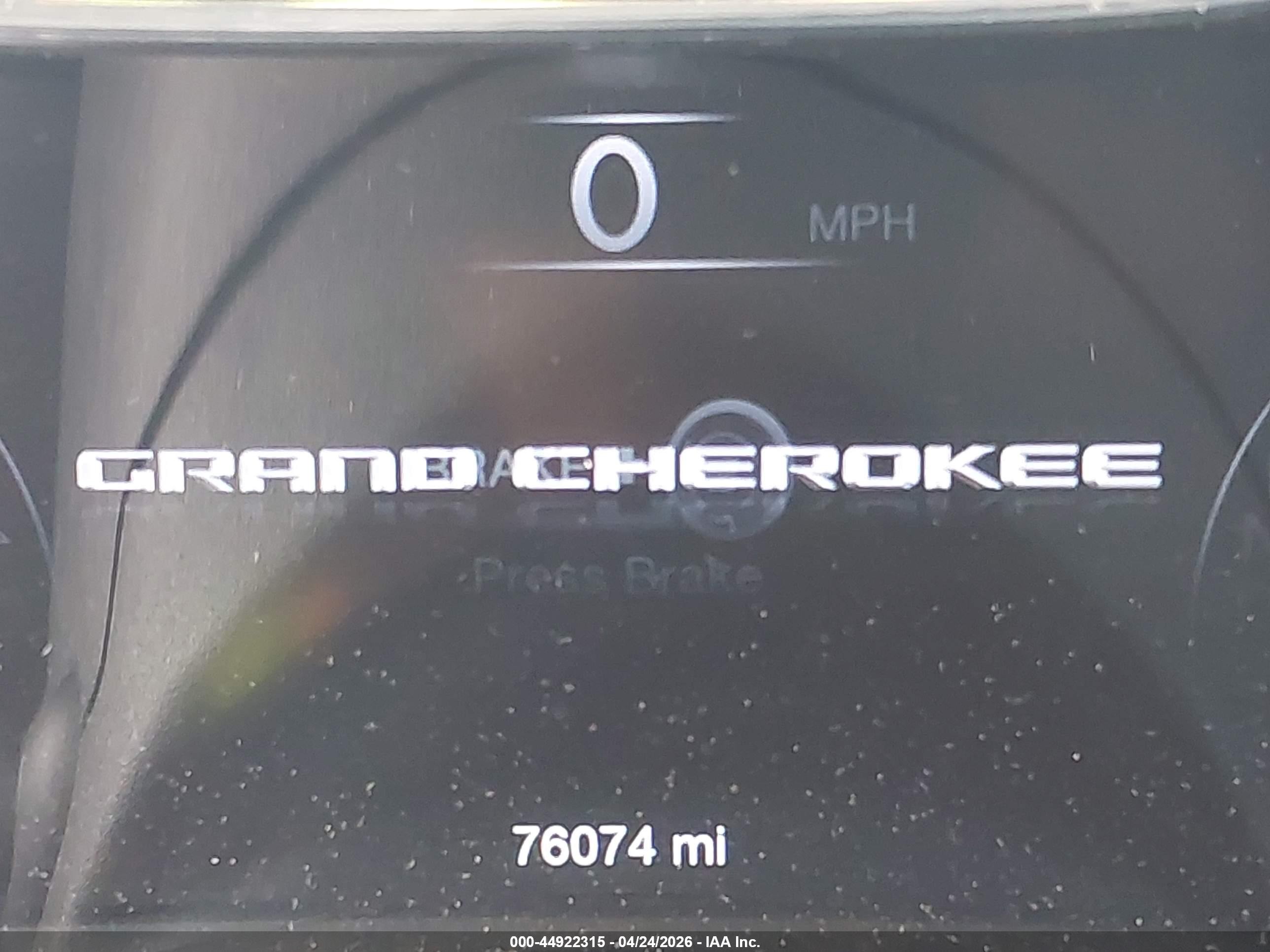 2019 Jeep Grand Cherokee Laredo E 4x4 Черный vin: 1C4RJFAG6KC759773