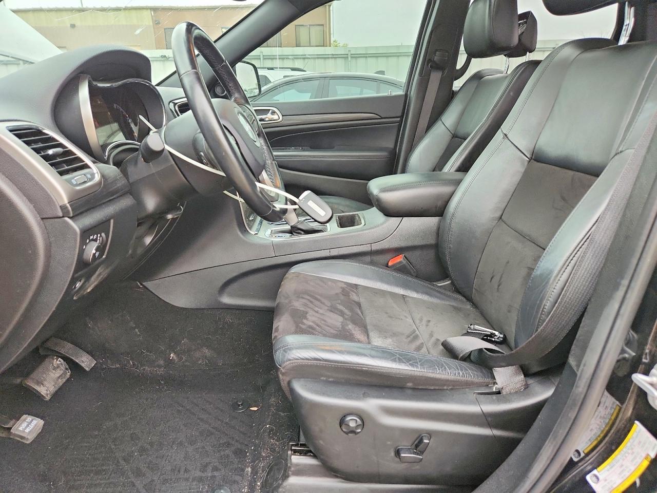 2020 Jeep Grand Cherokee Laredo Black vin: 1C4RJFAG6LC305492