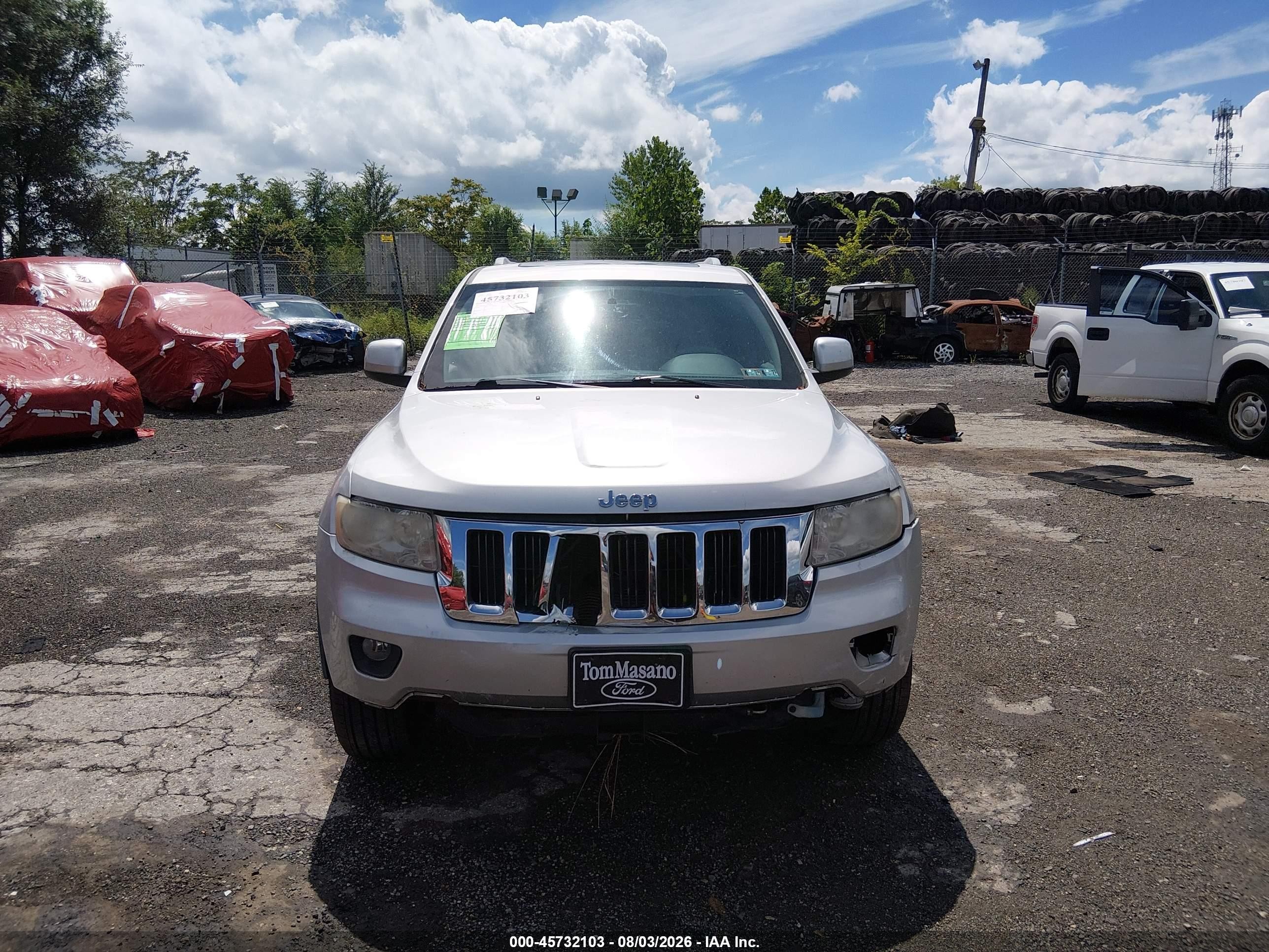 2012 Jeep Grand Cherokee Laredo Серебряный vin: 1C4RJFAG7CC156932