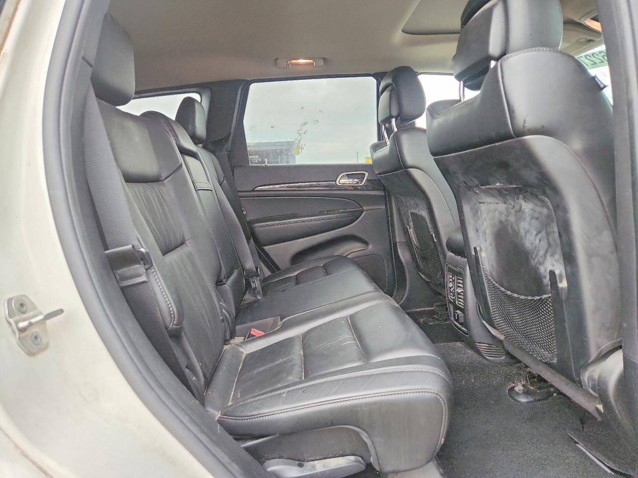 2012 Jeep Grand Cherokee Laredo Белый vin: 1C4RJFAG7CC173858