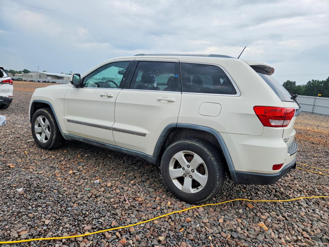2012 Jeep Grand Cherokee Laredo Белый vin: 1C4RJFAG7CC173858