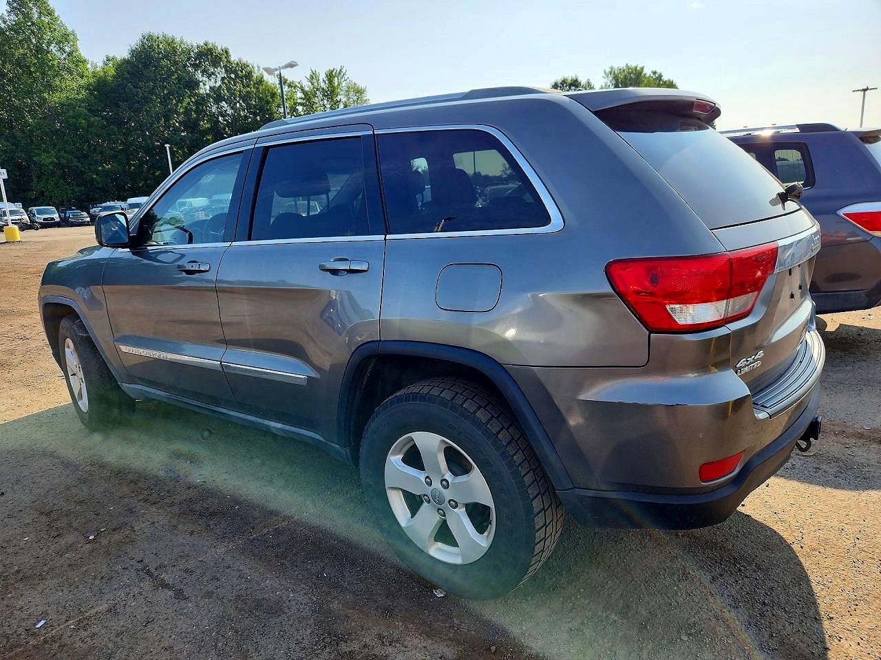 2012 Jeep Grand Cherokee Laredo Gold vin: 1C4RJFAG7CC179336