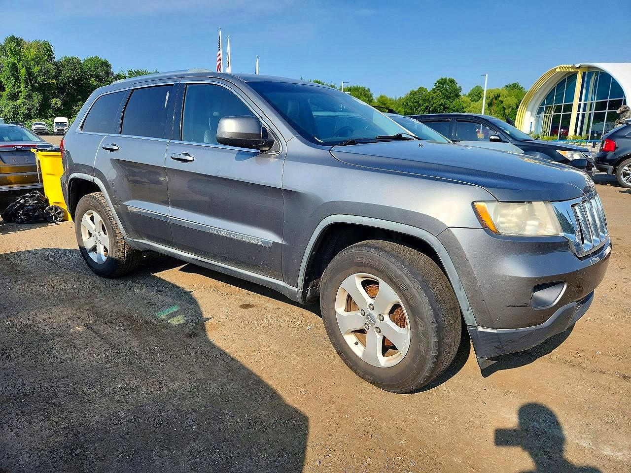 2012 Jeep Grand Cherokee Laredo Gold vin: 1C4RJFAG7CC179336