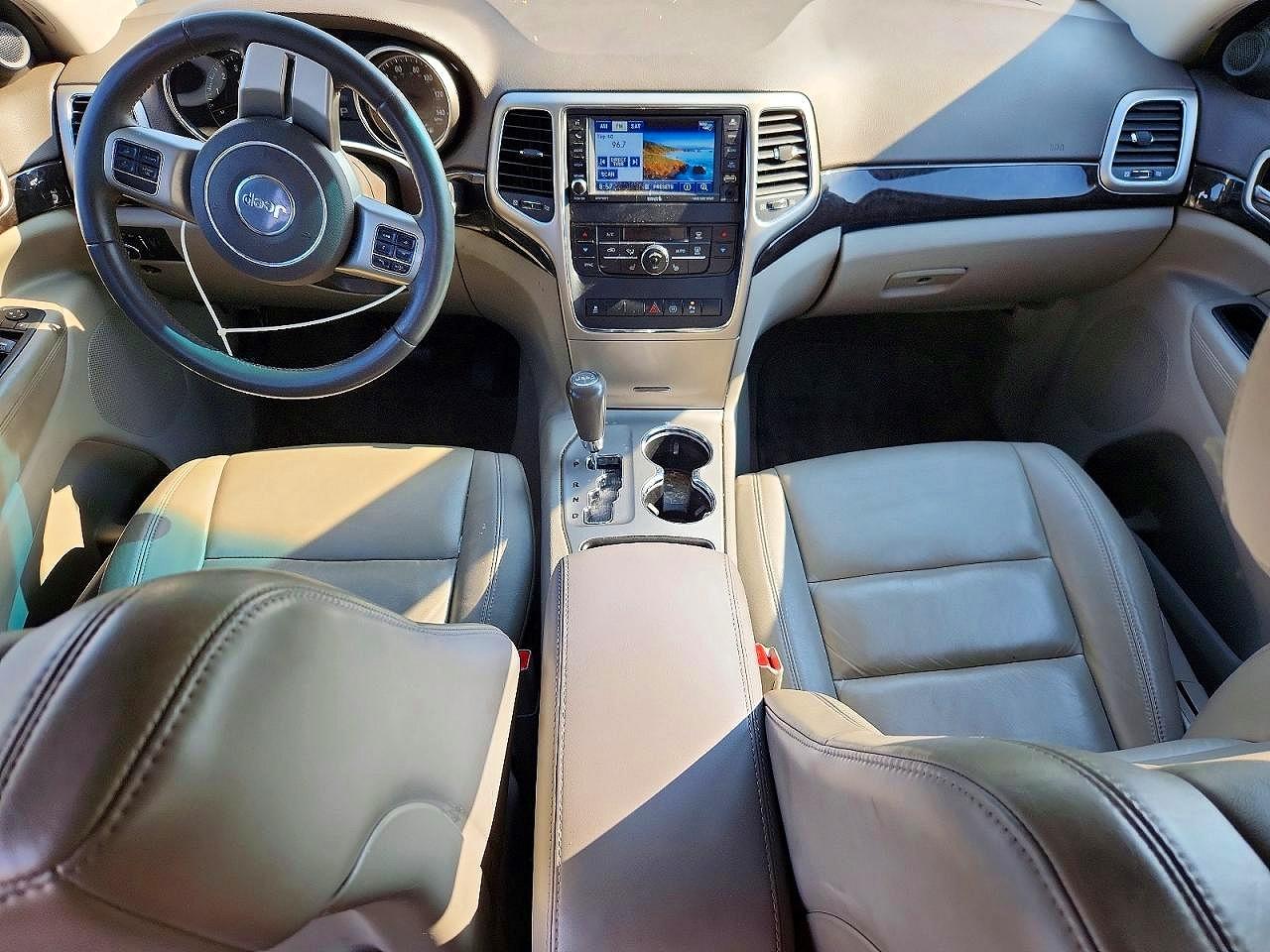 2012 Jeep Grand Cherokee Laredo Gold vin: 1C4RJFAG7CC179336