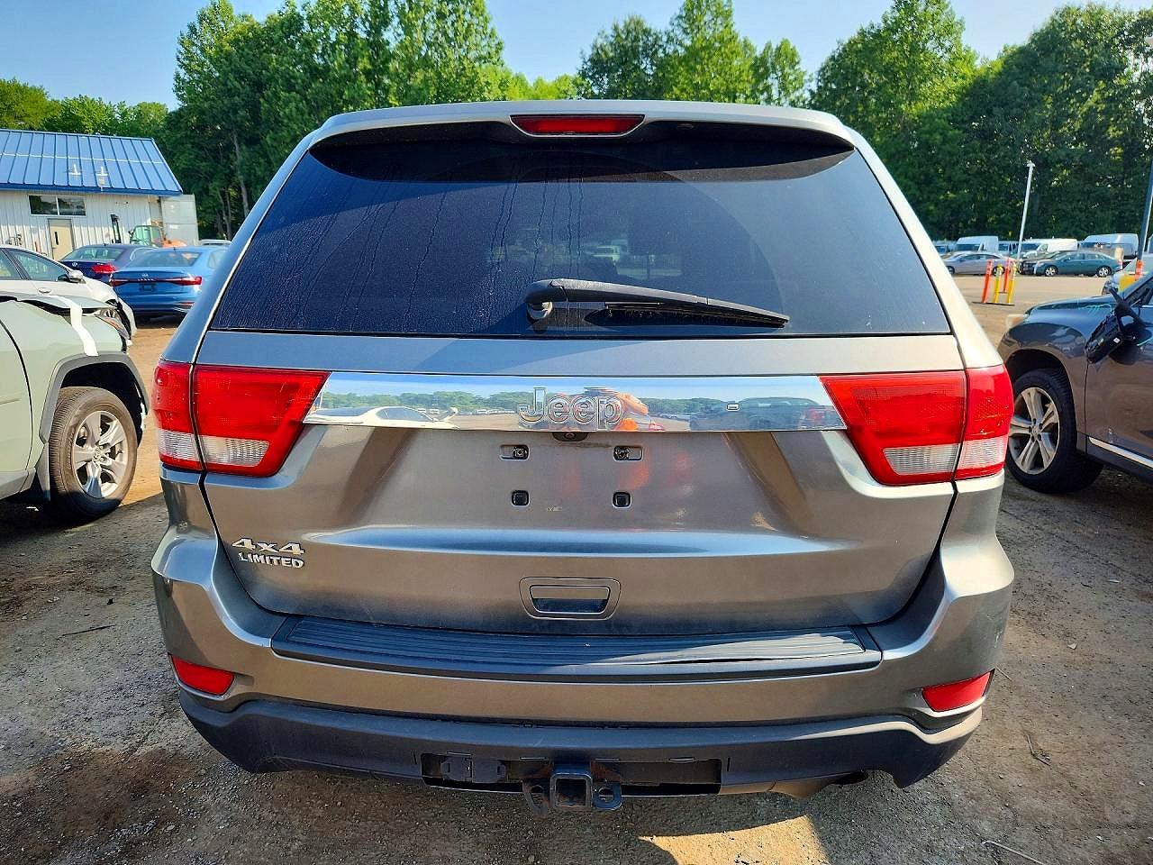 2012 Jeep Grand Cherokee Laredo Gold vin: 1C4RJFAG7CC179336