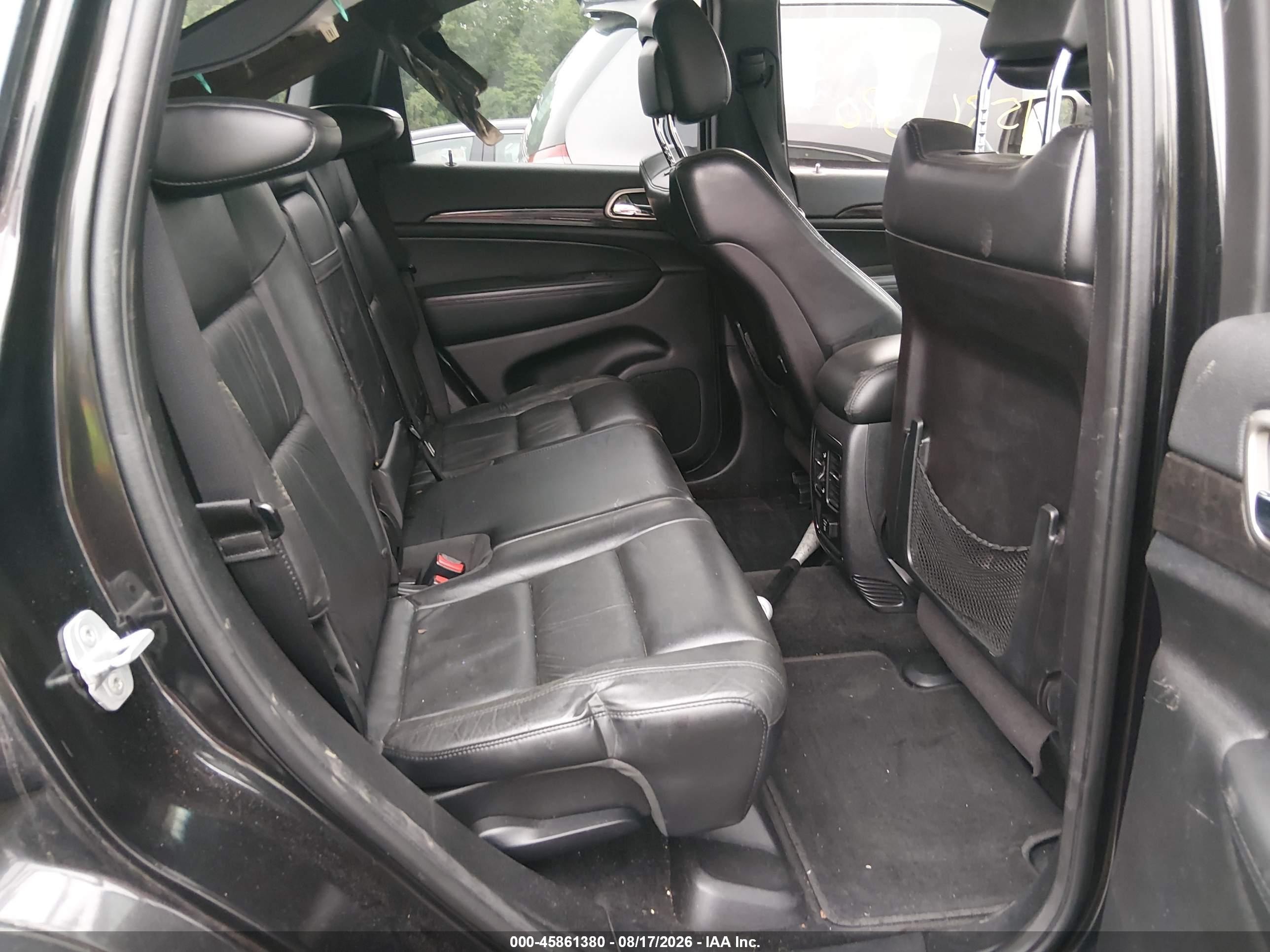2012 Jeep Grand Cherokee Laredo Black vin: 1C4RJFAG7CC226588