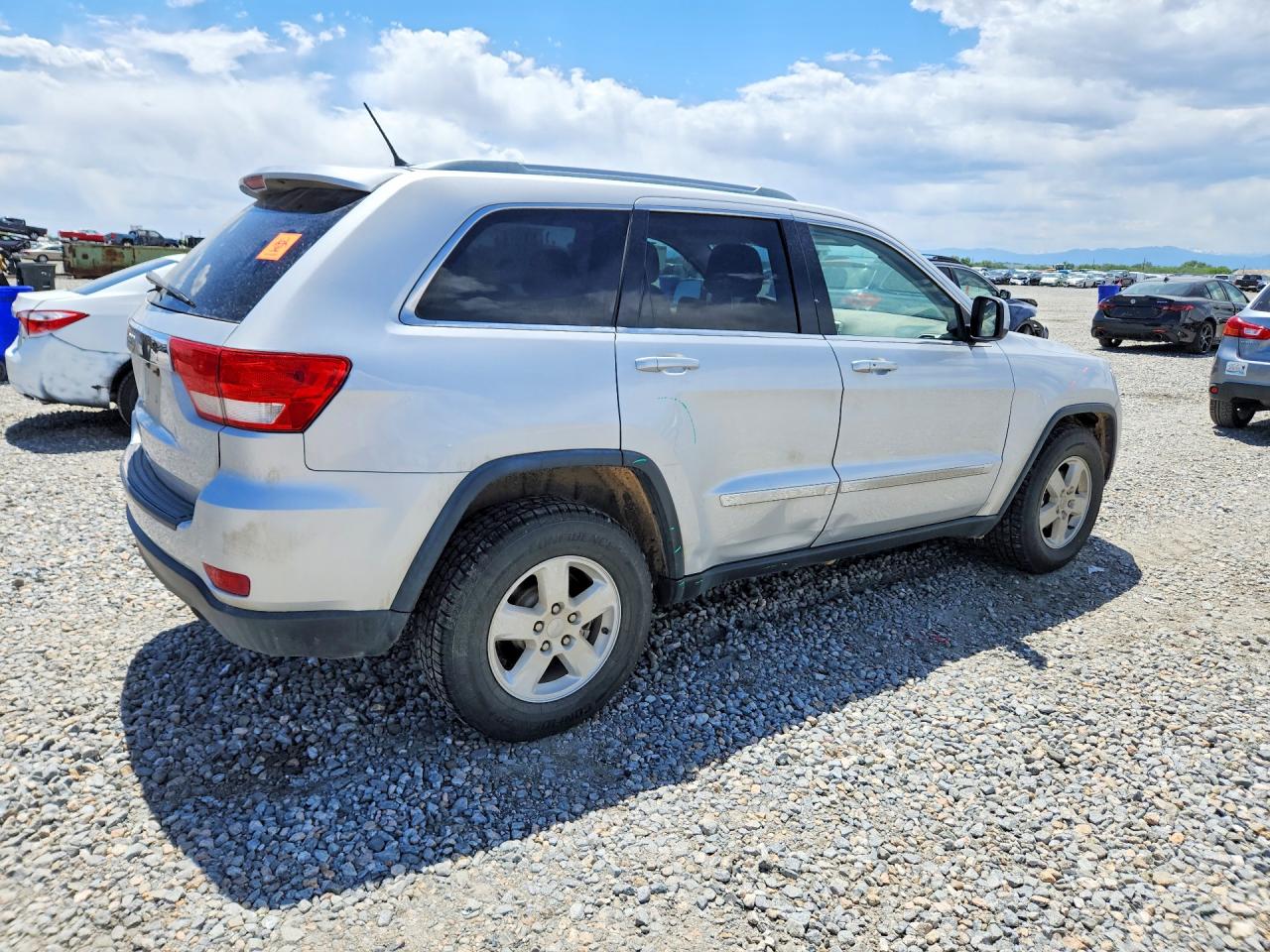 2012 Jeep Grand Cherokee Laredo Silver vin: 1C4RJFAG7CC245660
