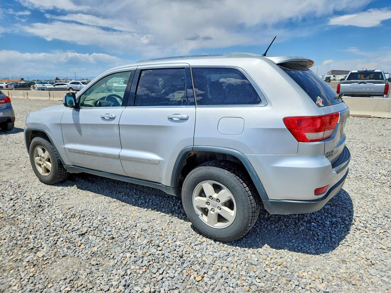 2012 Jeep Grand Cherokee Laredo Silver vin: 1C4RJFAG7CC245660