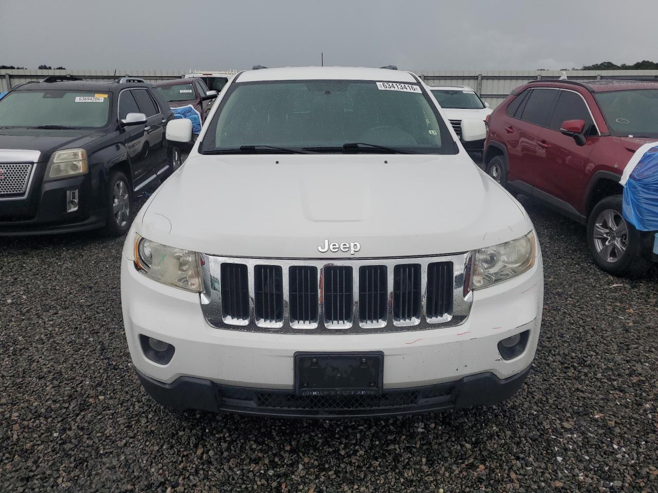 2013 Jeep Grand Cherokee Laredo White vin: 1C4RJFAG7DC513737