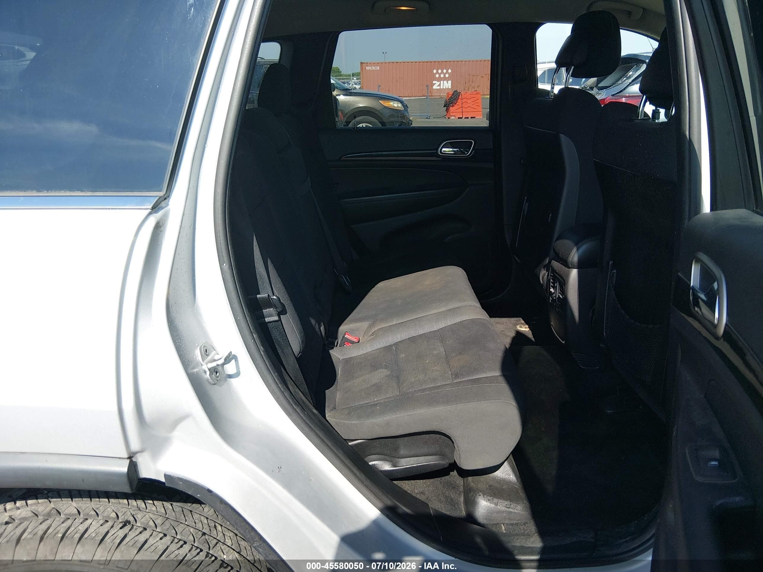 2013 Jeep Grand Cherokee Laredo Silver vin: 1C4RJFAG7DC548455