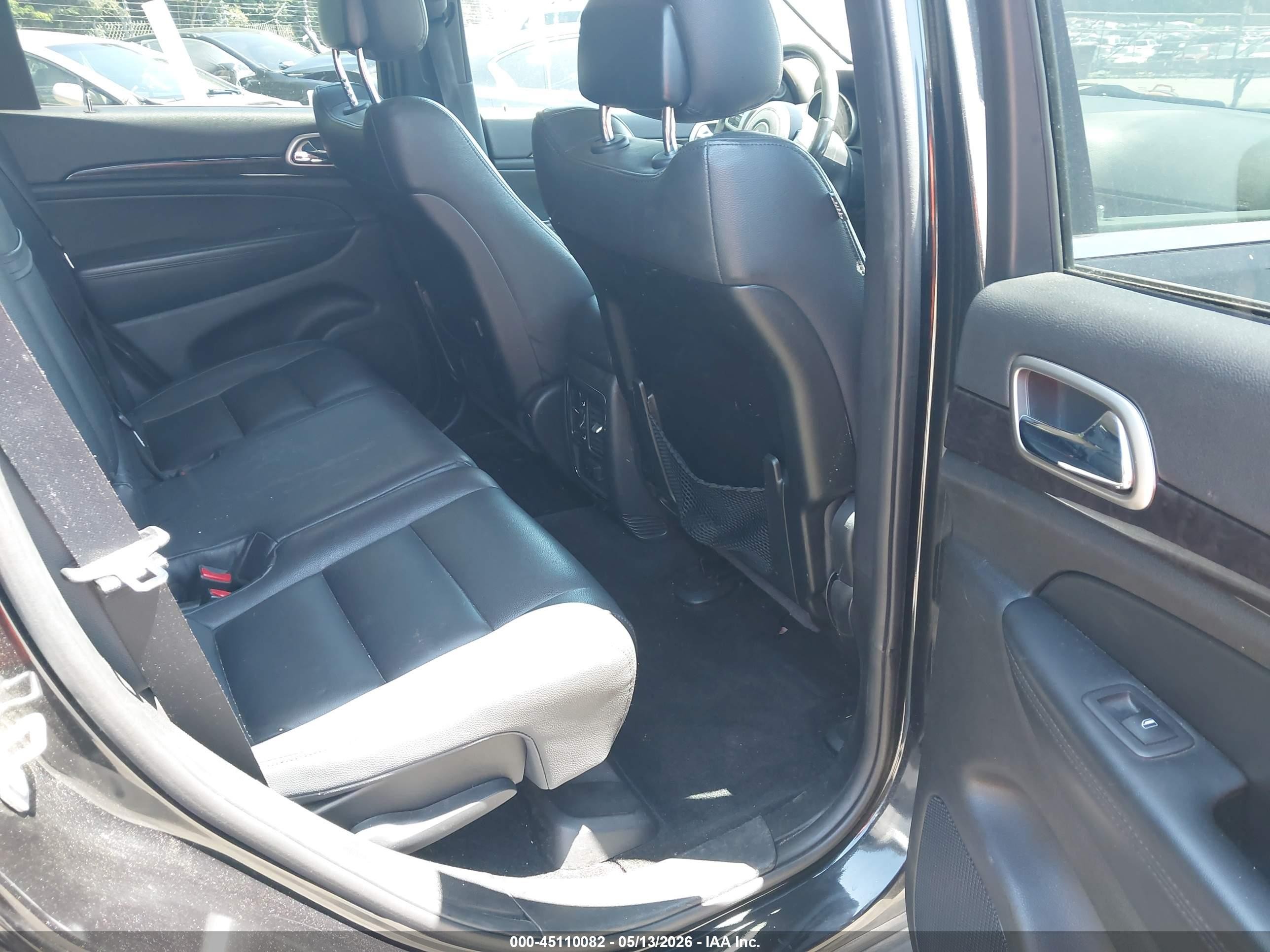 2013 Jeep Grand Cherokee Laredo Black vin: 1C4RJFAG7DC552876