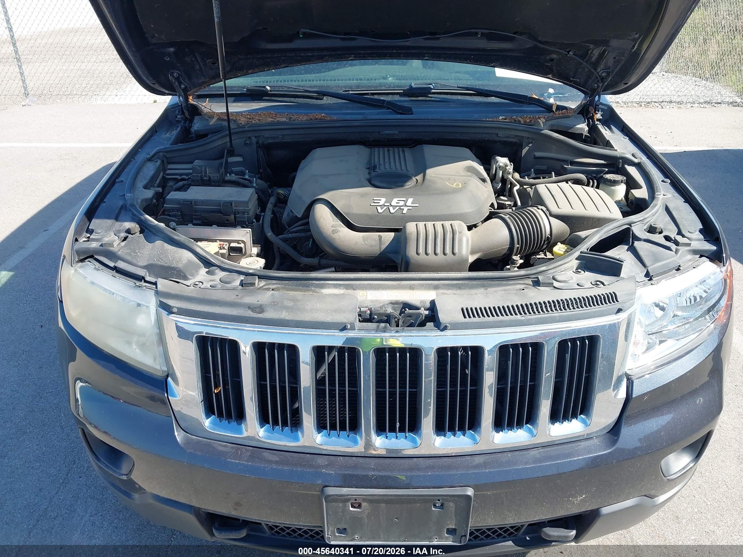 2013 Jeep Grand Cherokee Laredo Dark Blue vin: 1C4RJFAG7DC583416
