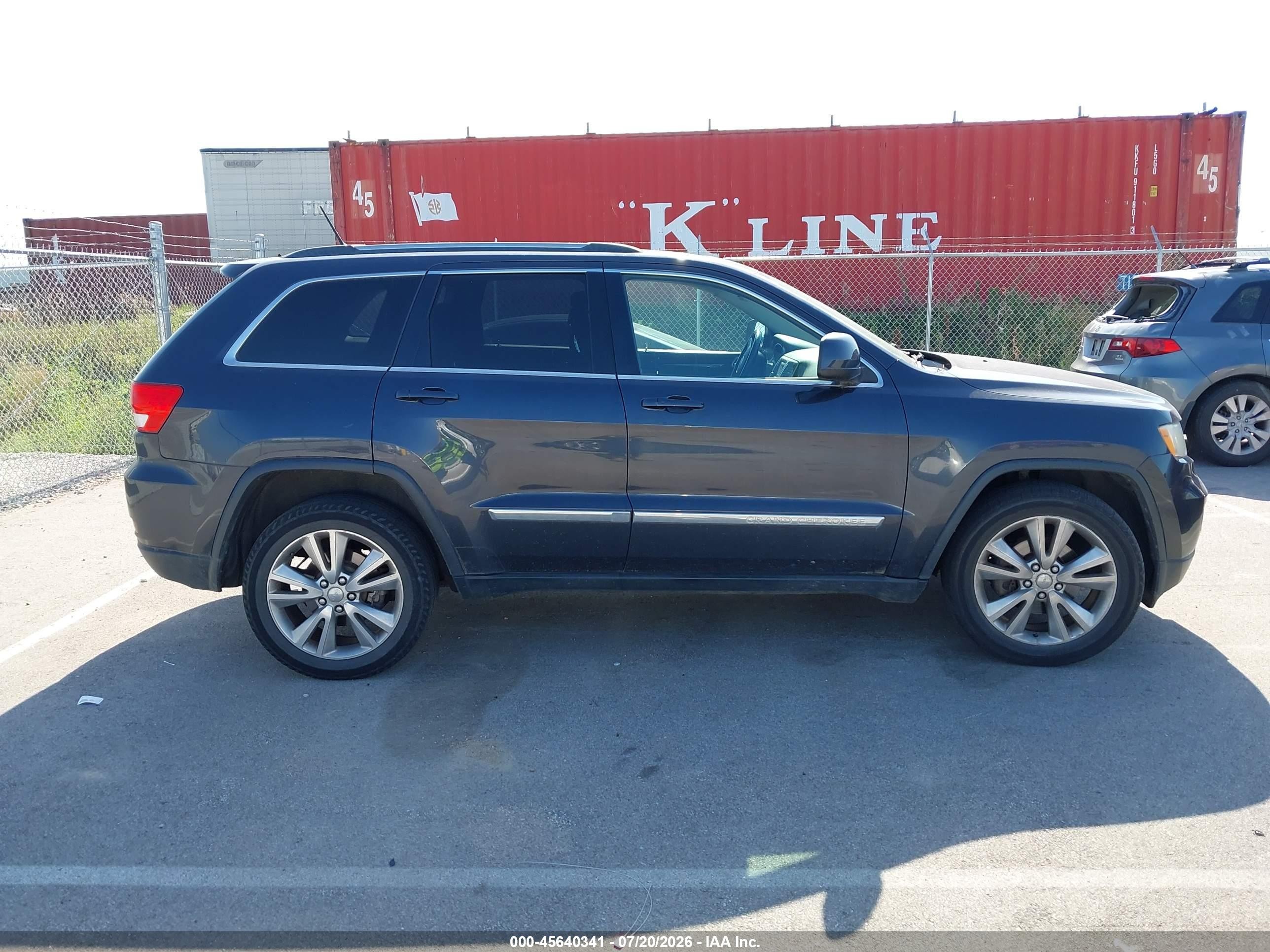 2013 Jeep Grand Cherokee Laredo Dark Blue vin: 1C4RJFAG7DC583416