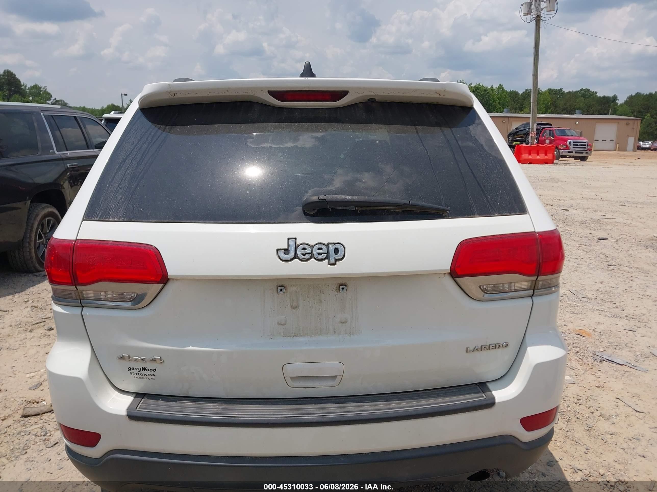 2014 Jeep Grand Cherokee Laredo White vin: 1C4RJFAG7EC109967
